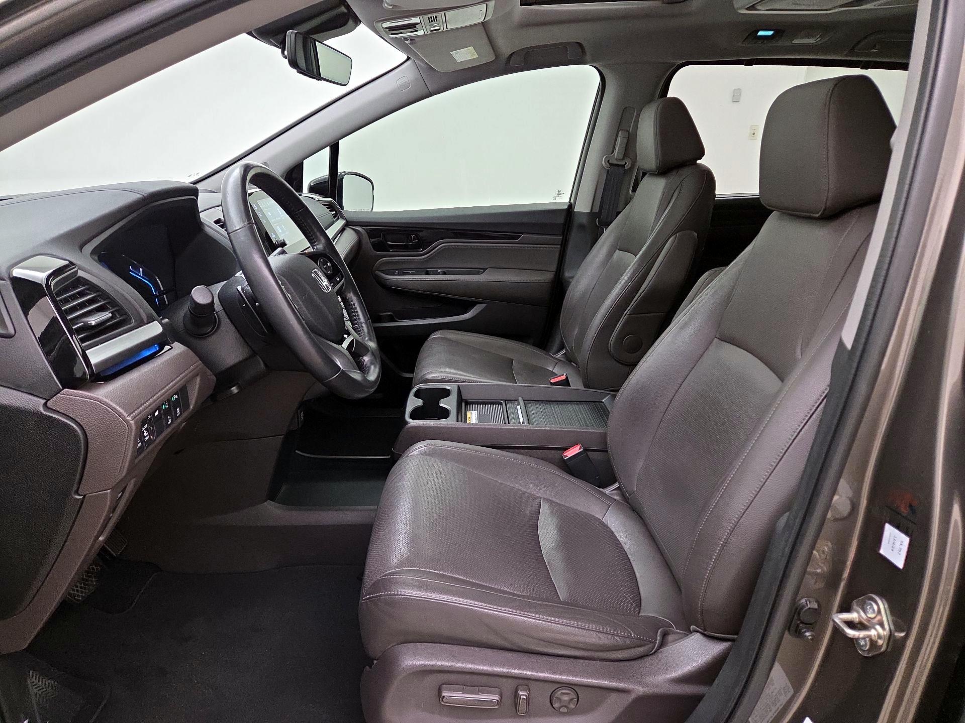 Thumbnail: 2019 Honda Odyssey - 11