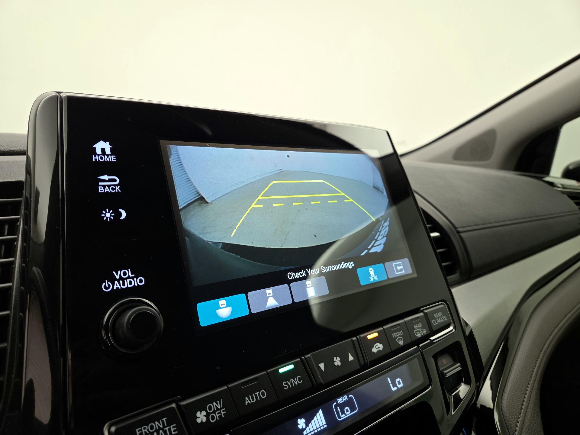 Thumbnail: 2019 Honda Odyssey - 14