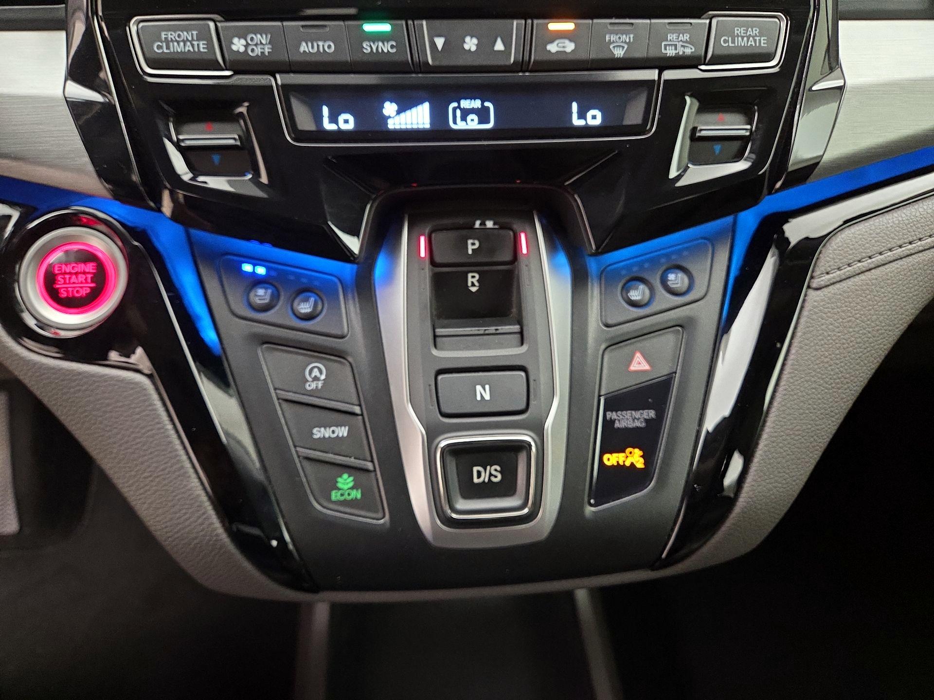 Thumbnail: 2019 Honda Odyssey - 17