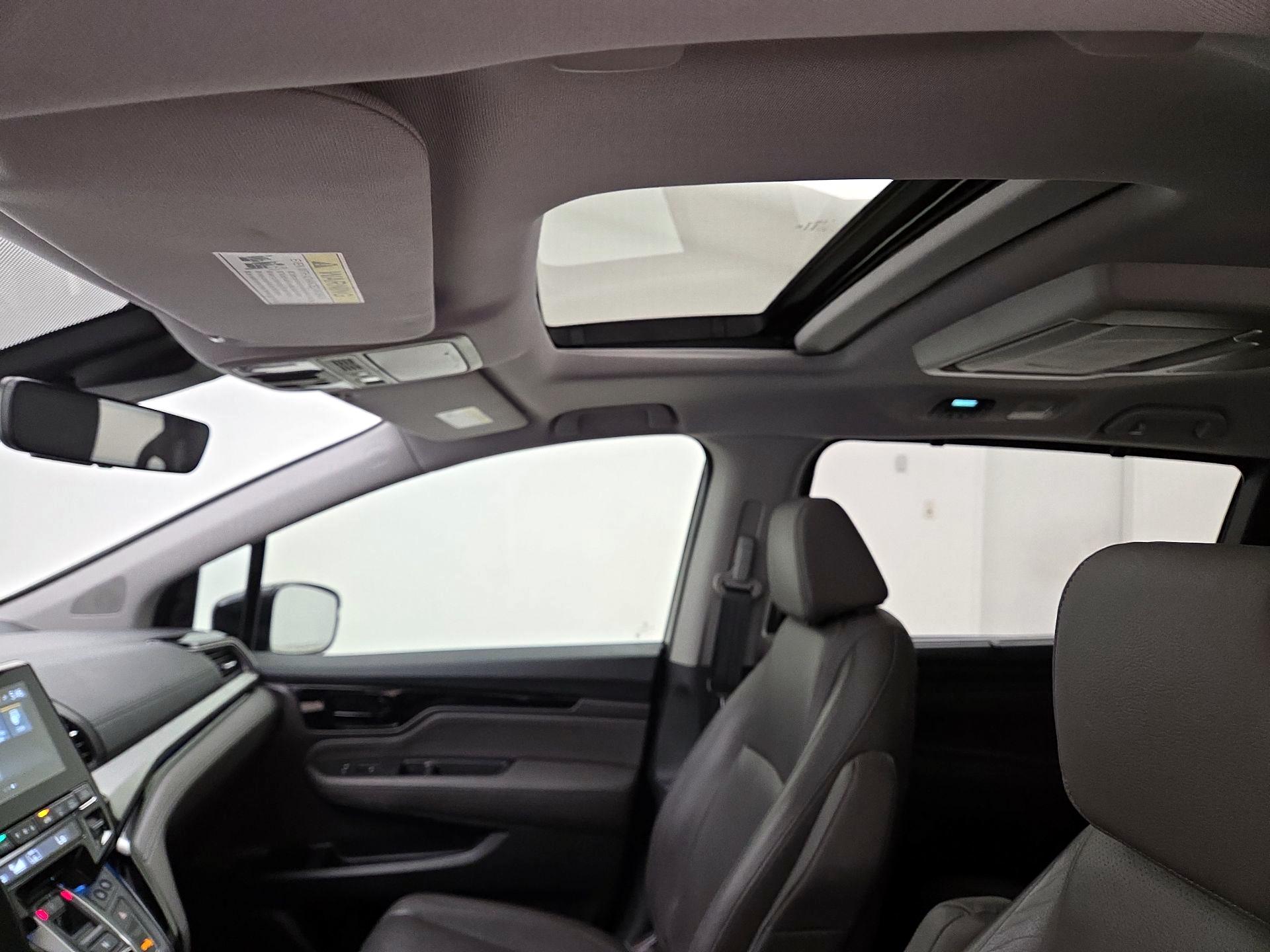Thumbnail: 2019 Honda Odyssey - 19