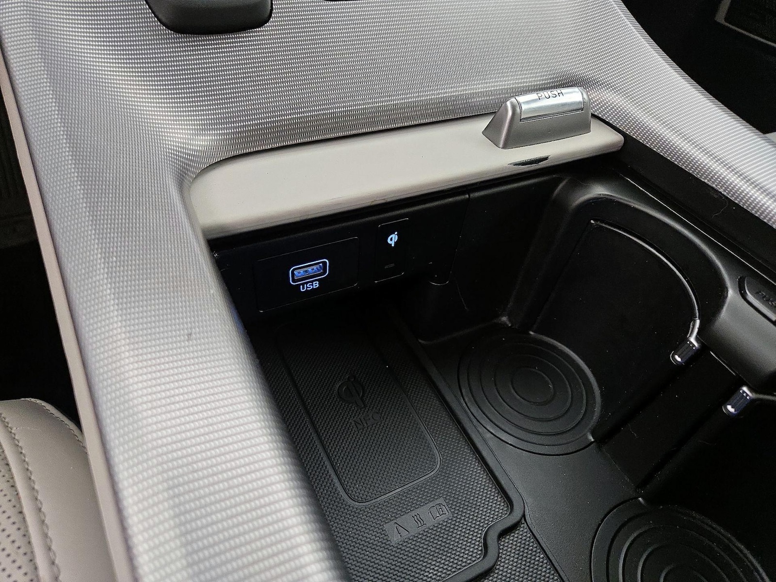 2025 Hyundai Palisade Calligraphy - Photo 20