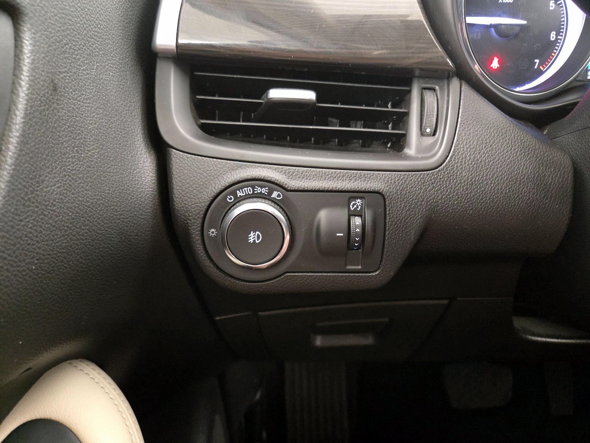 Thumbnail: 2020 Buick Envision - 13