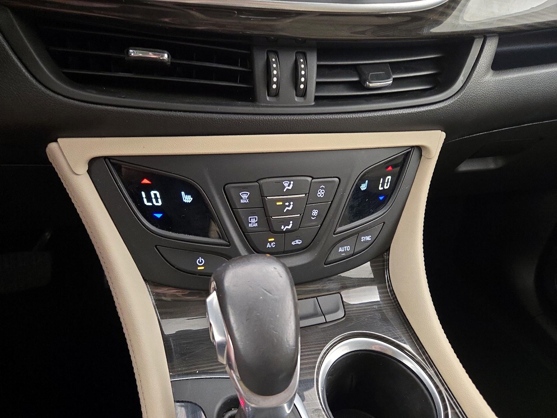 Thumbnail: 2020 Buick Envision - 16