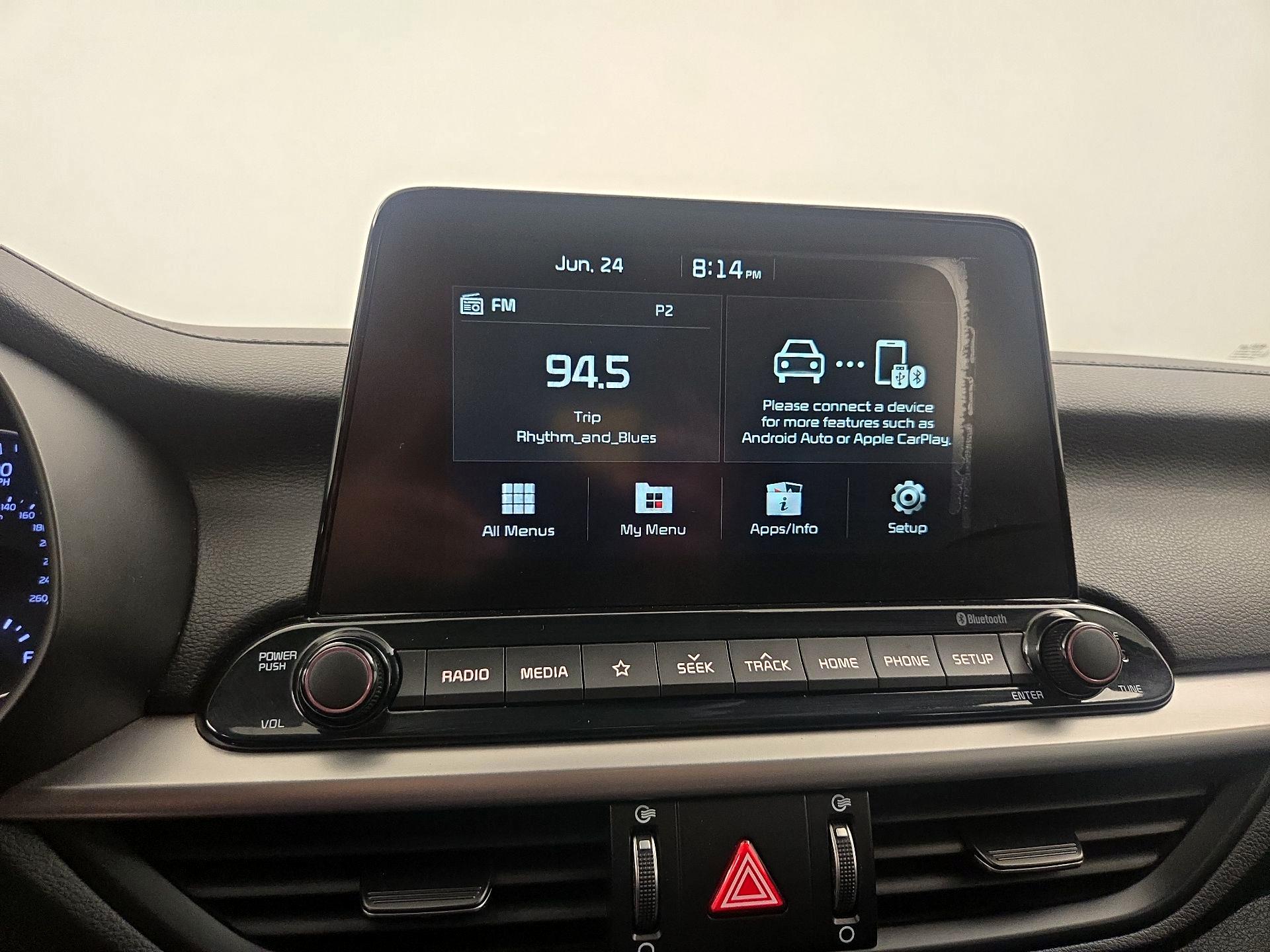 Thumbnail: 2021 Kia Forte - 15
