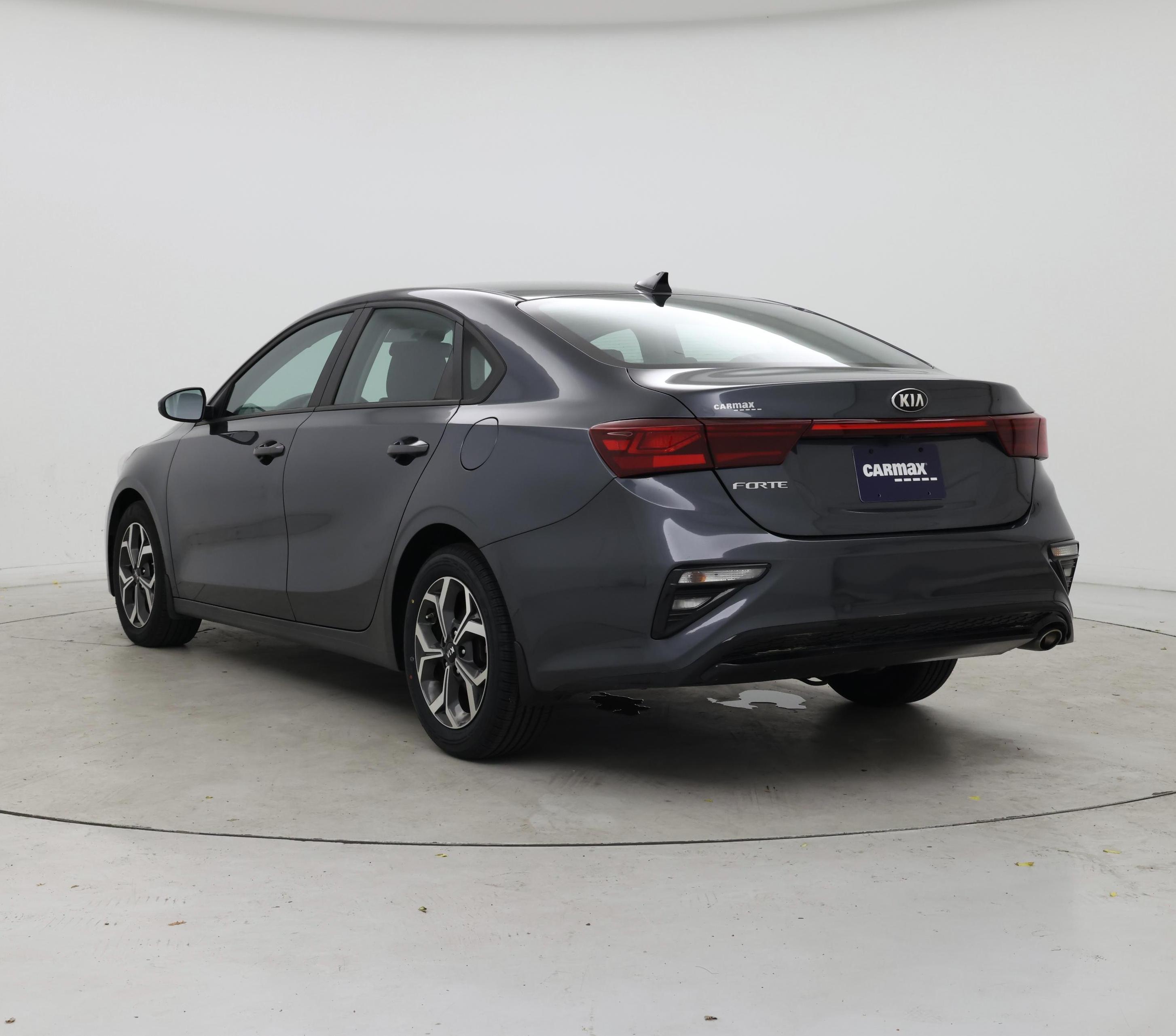 Thumbnail: 2021 Kia Forte - 2