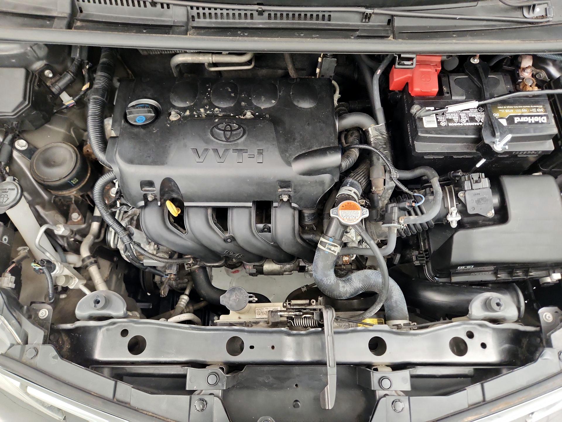 Thumbnail: 2016 Toyota Yaris - 18