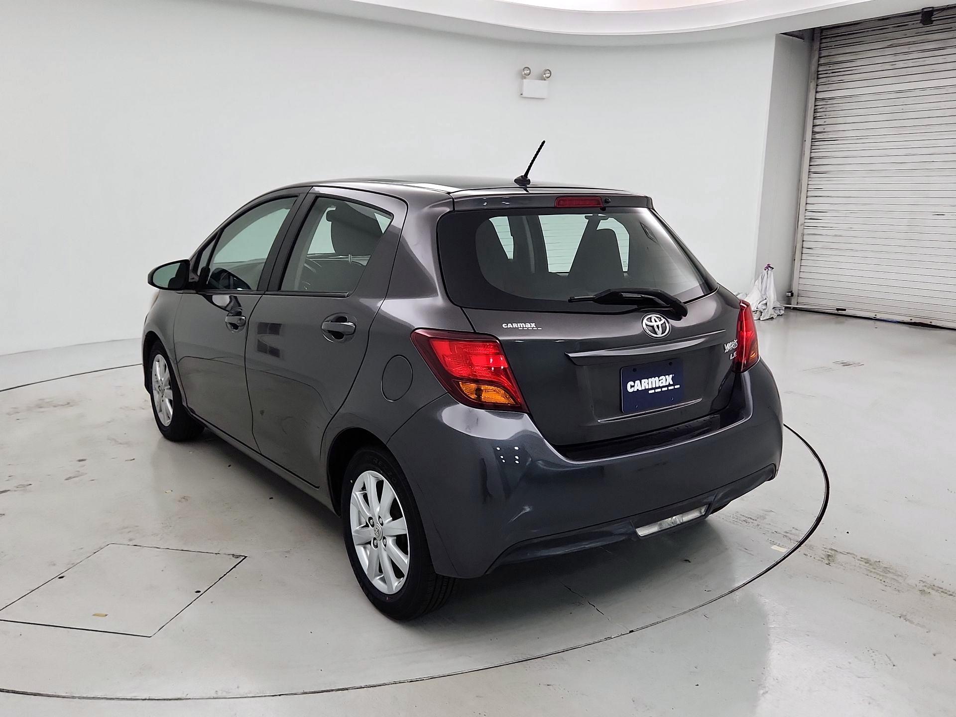 Thumbnail: 2016 Toyota Yaris - 7