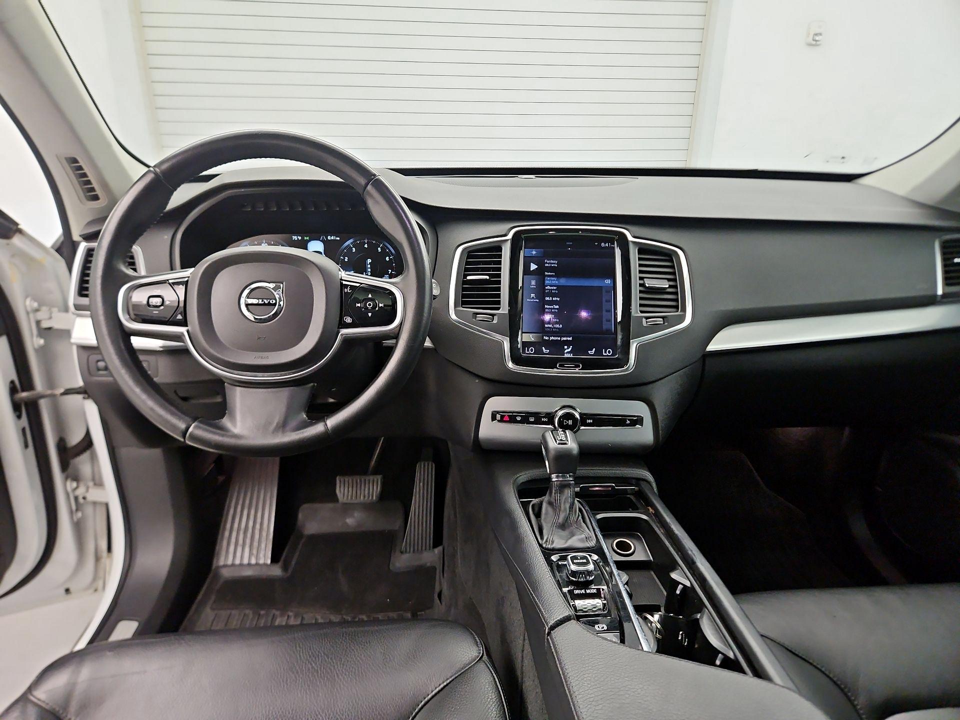 Thumbnail: 2017 Volvo XC90 - 9