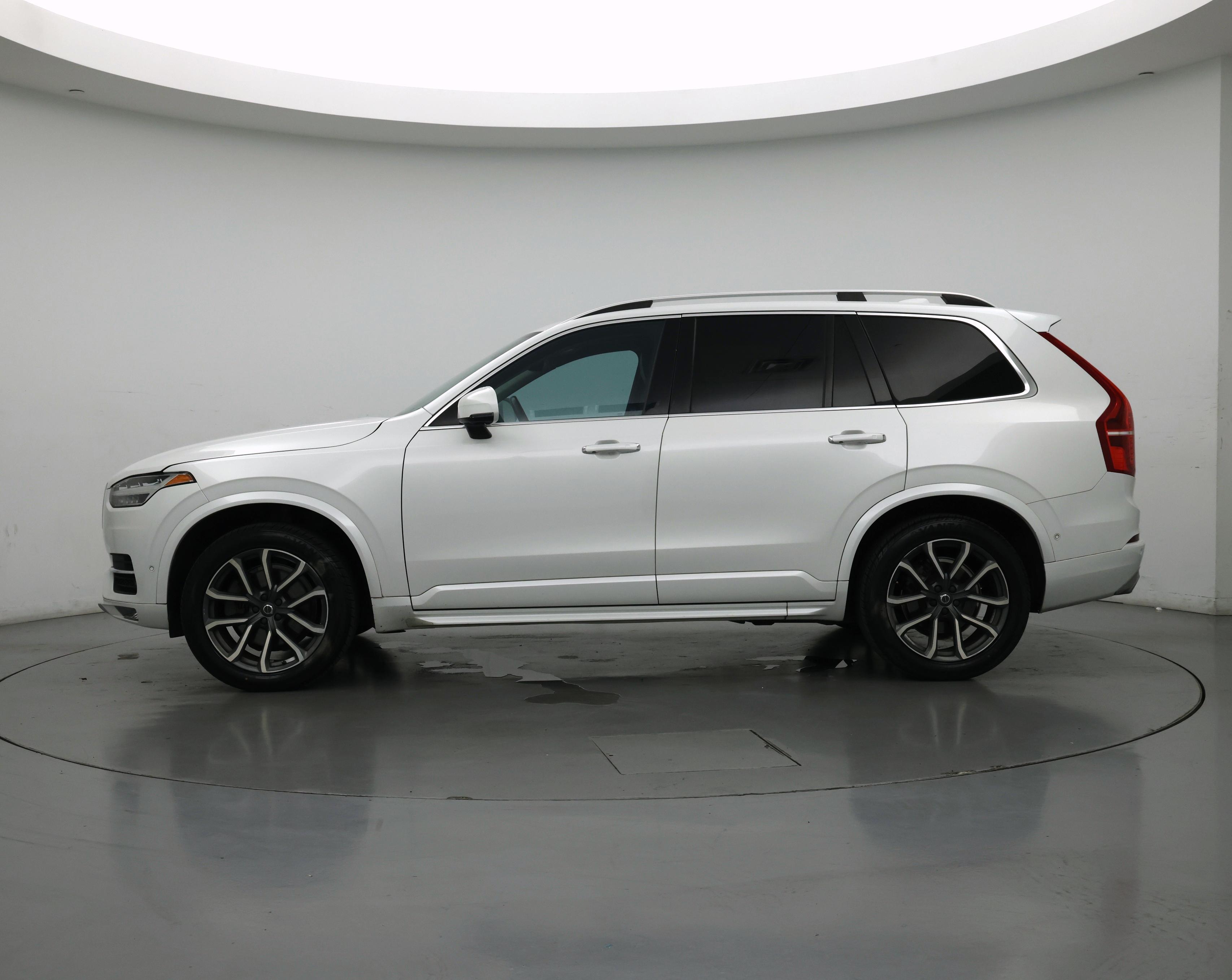 Thumbnail: 2017 Volvo XC90 - 3