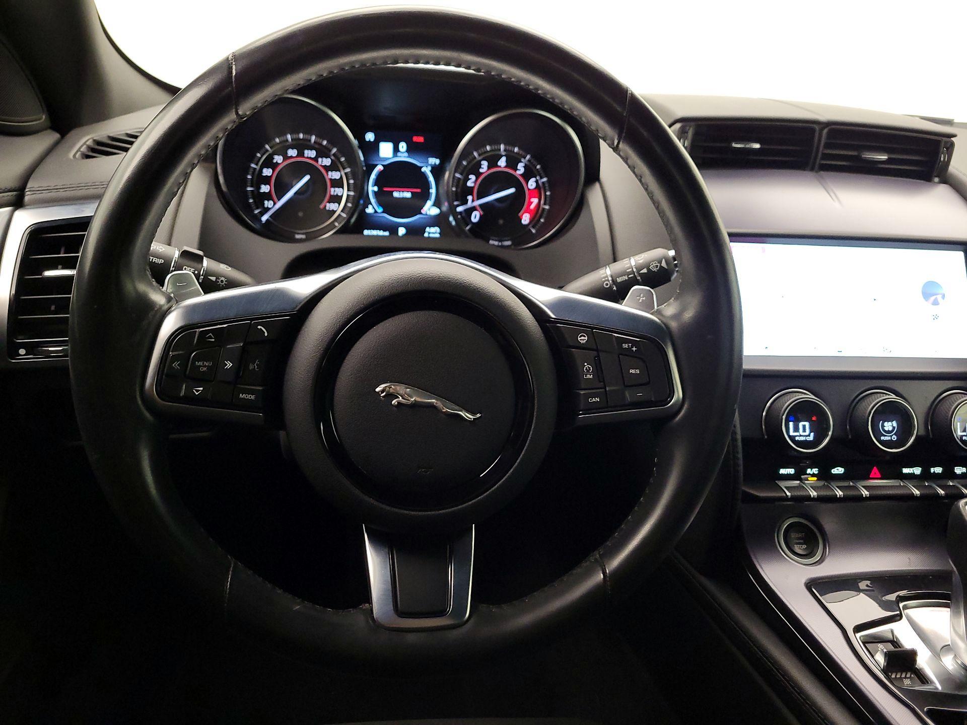 Thumbnail: 2020 Jaguar F-Type - 10