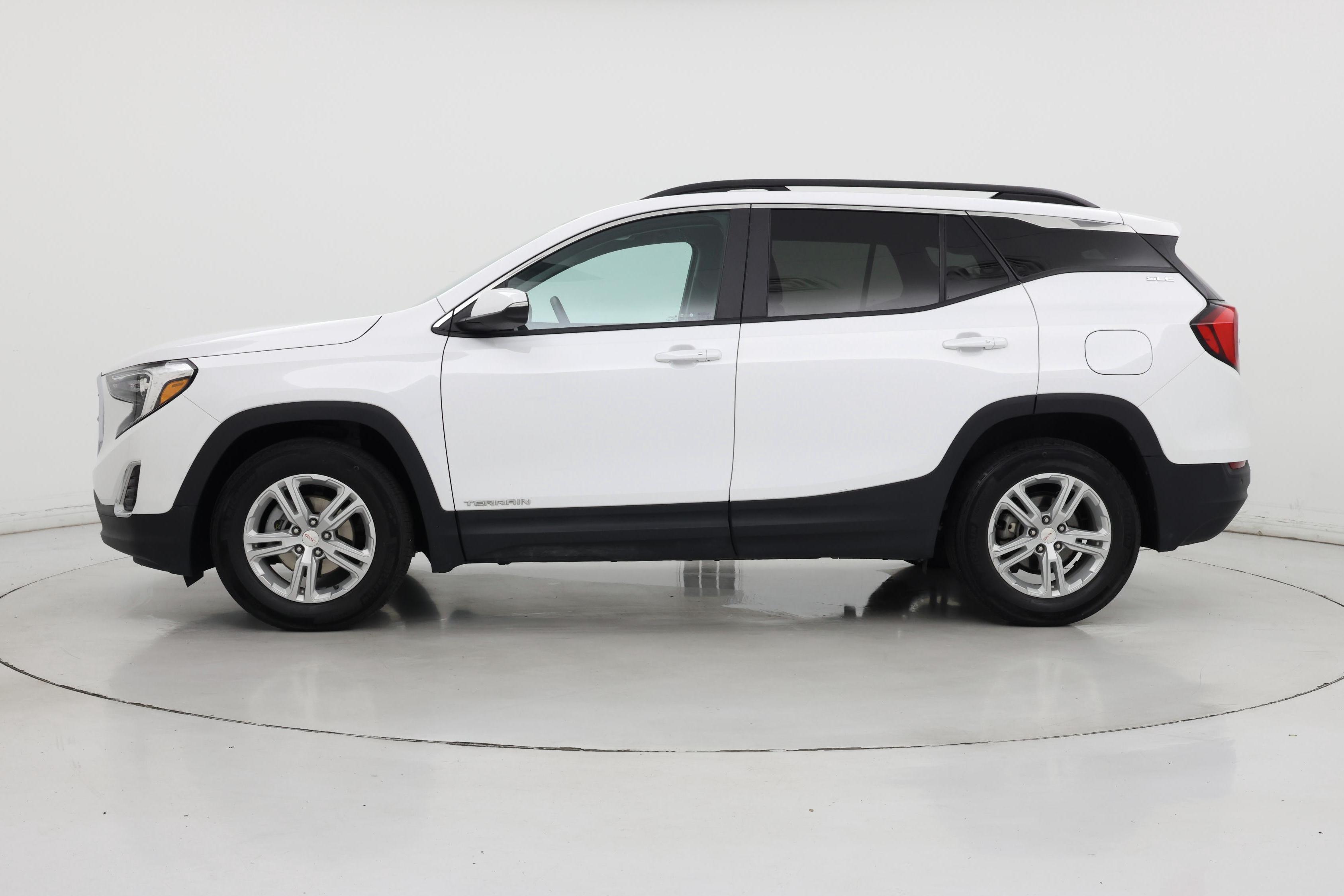 Thumbnail: 2021 GMC Terrain - 3