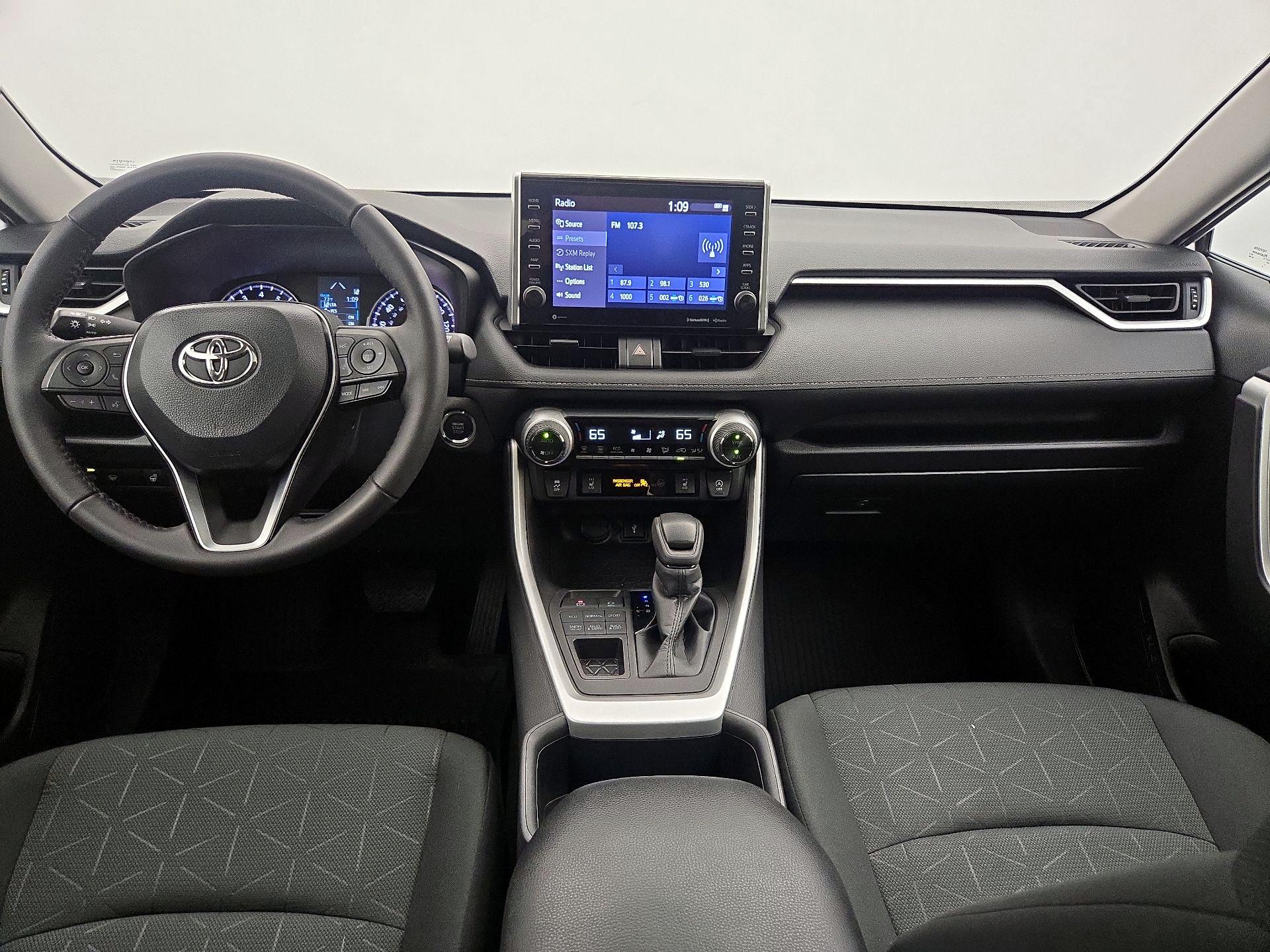 Thumbnail: 2022 Toyota RAV4 - 9