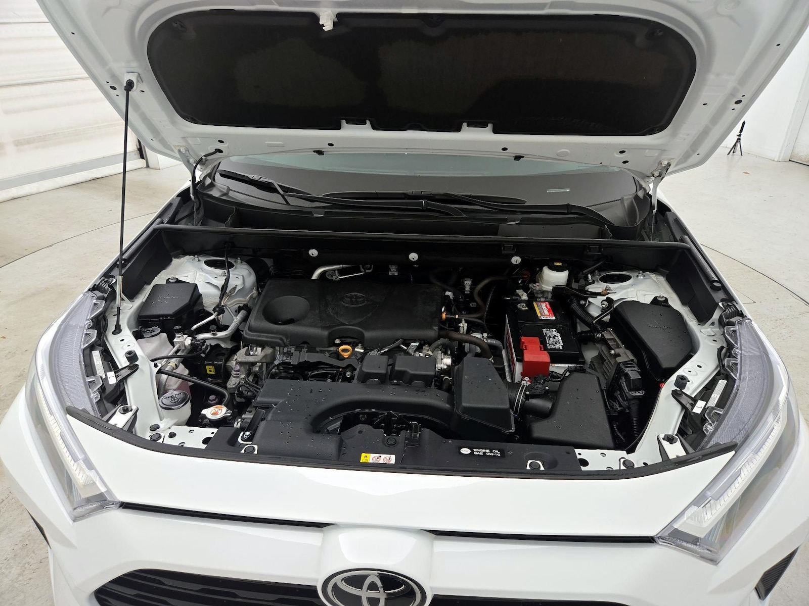 2022 Toyota RAV4 XLE - Photo 23