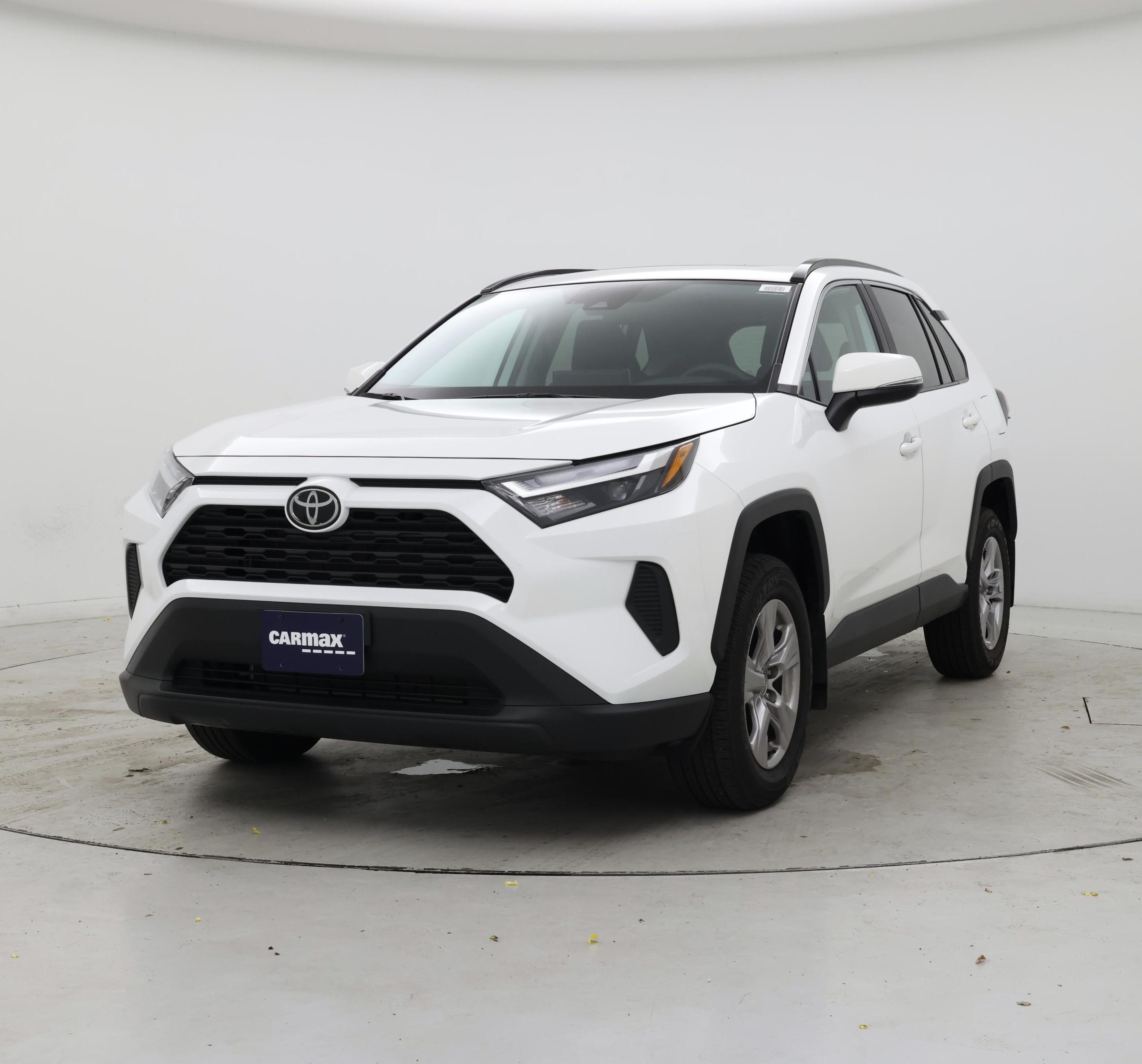 Thumbnail: 2022 Toyota RAV4 - 4