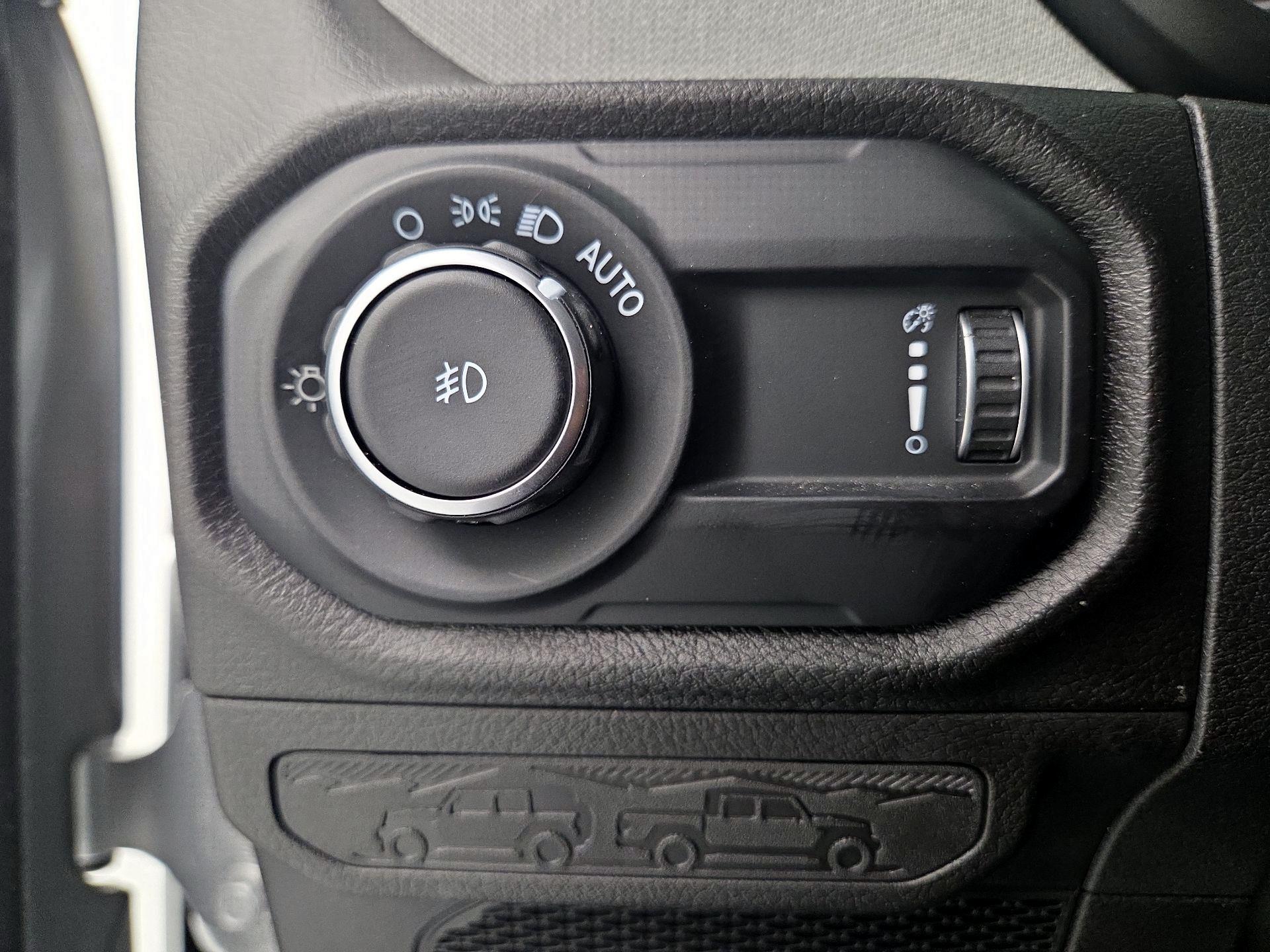 Thumbnail: 2024 Jeep Wrangler - 13