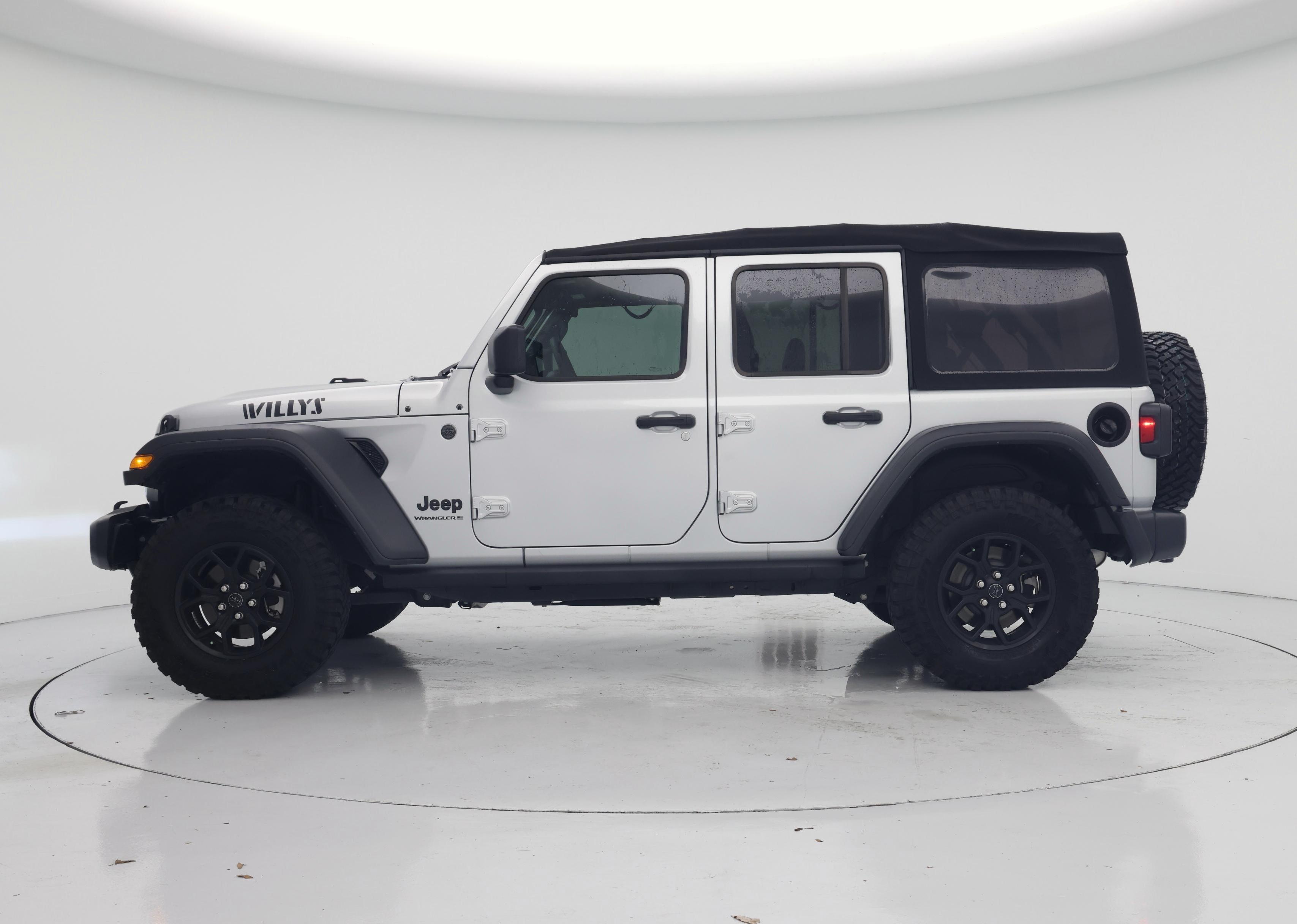 Thumbnail: 2024 Jeep Wrangler - 3