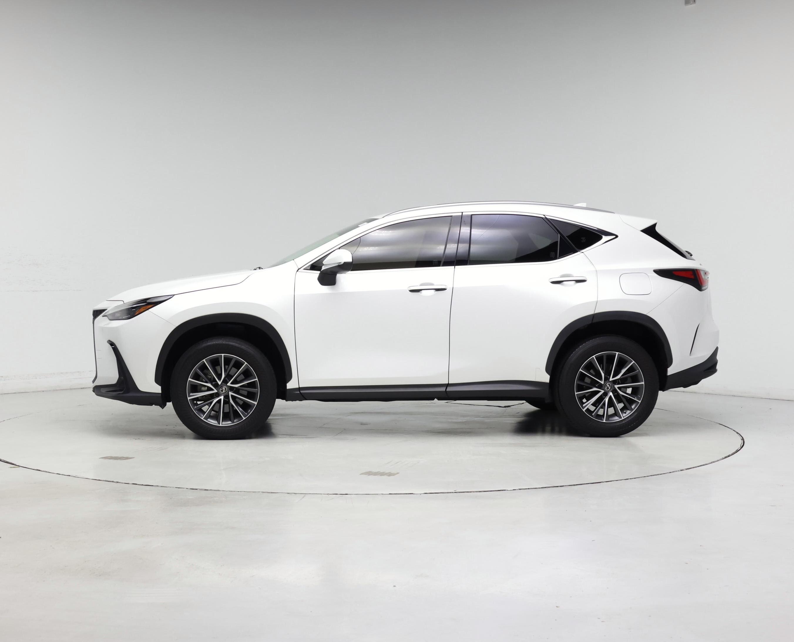 Thumbnail: 2023 Lexus NX - 3