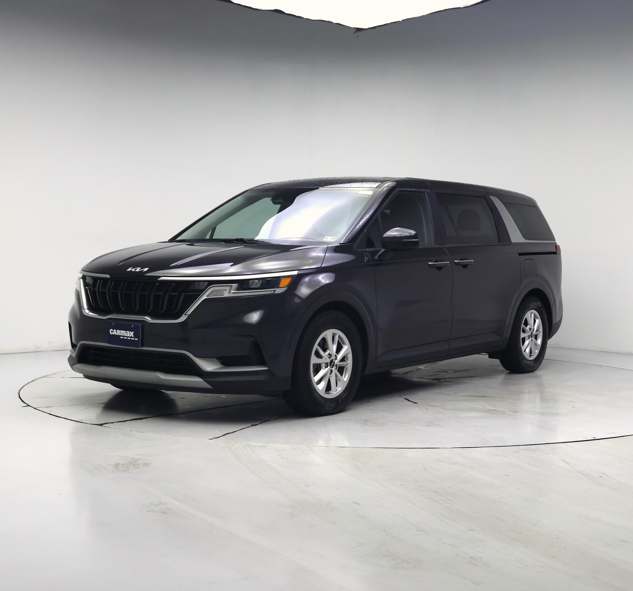 Thumbnail: 2022 Kia Carnival - 4