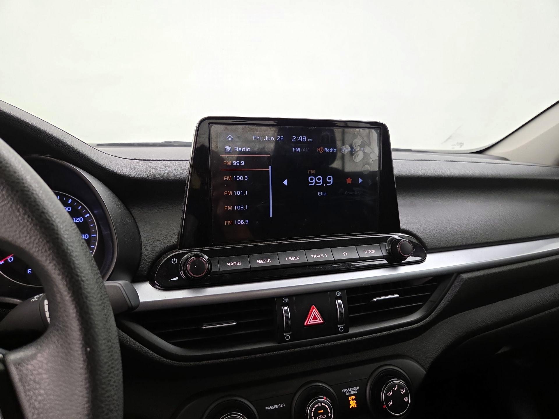 Thumbnail: 2023 Kia Forte - 15