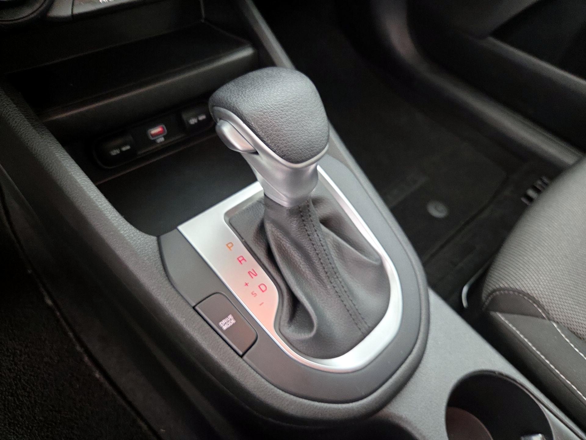 Thumbnail: 2023 Kia Forte - 17