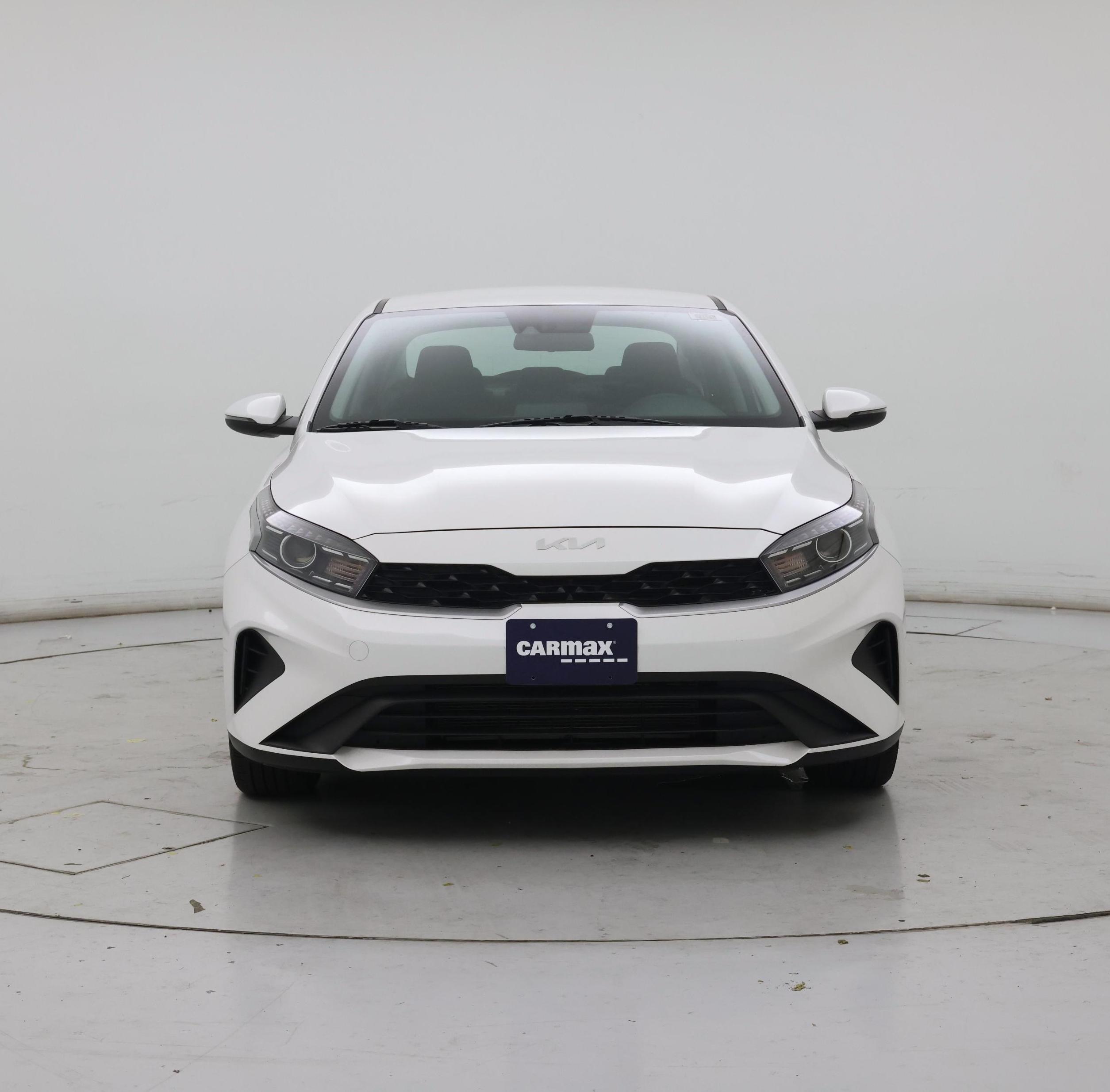 Thumbnail: 2023 Kia Forte - 5