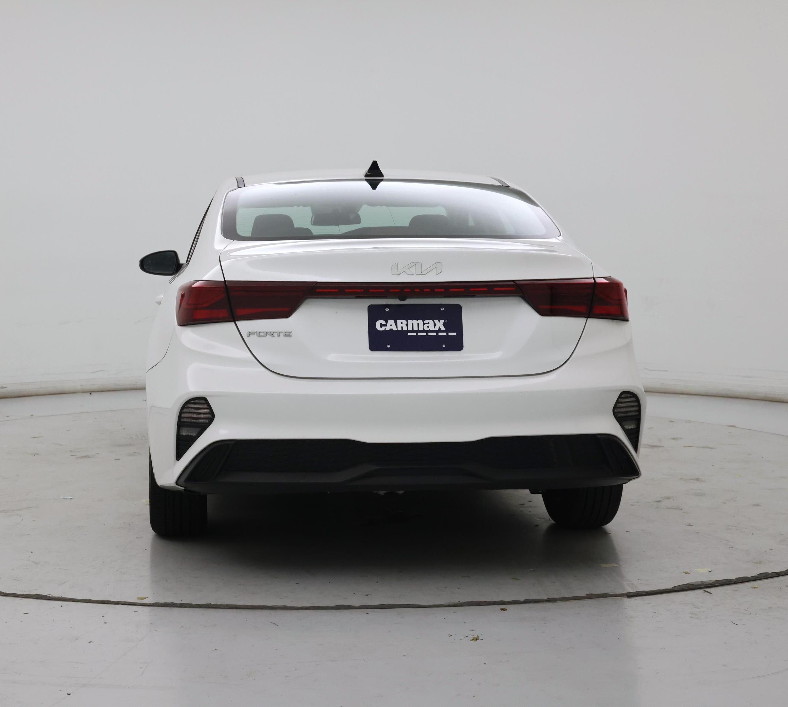 Thumbnail: 2023 Kia Forte - 6