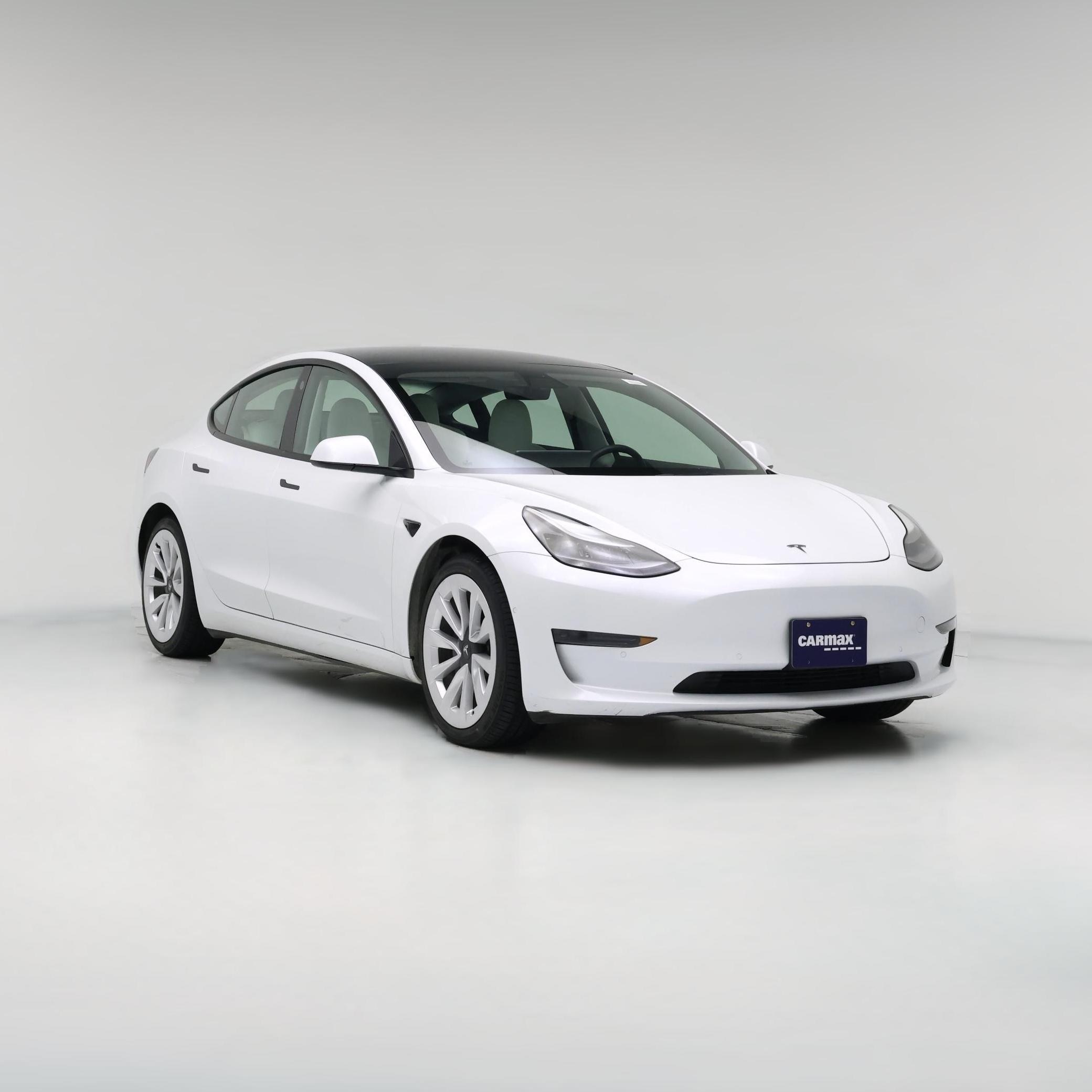 Thumbnail: 2022 Tesla Model 3 - 1