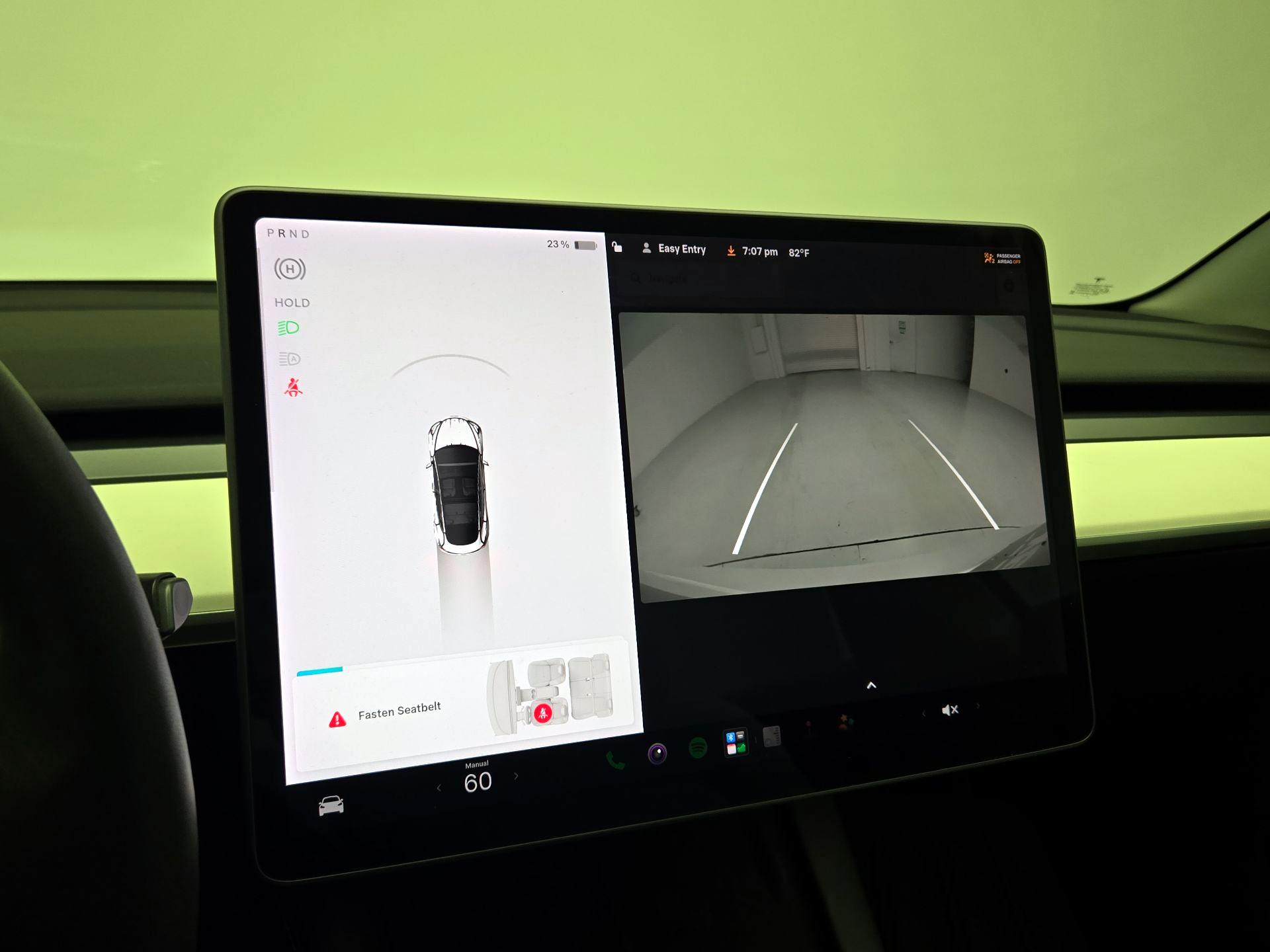 Thumbnail: 2022 Tesla Model 3 - 14