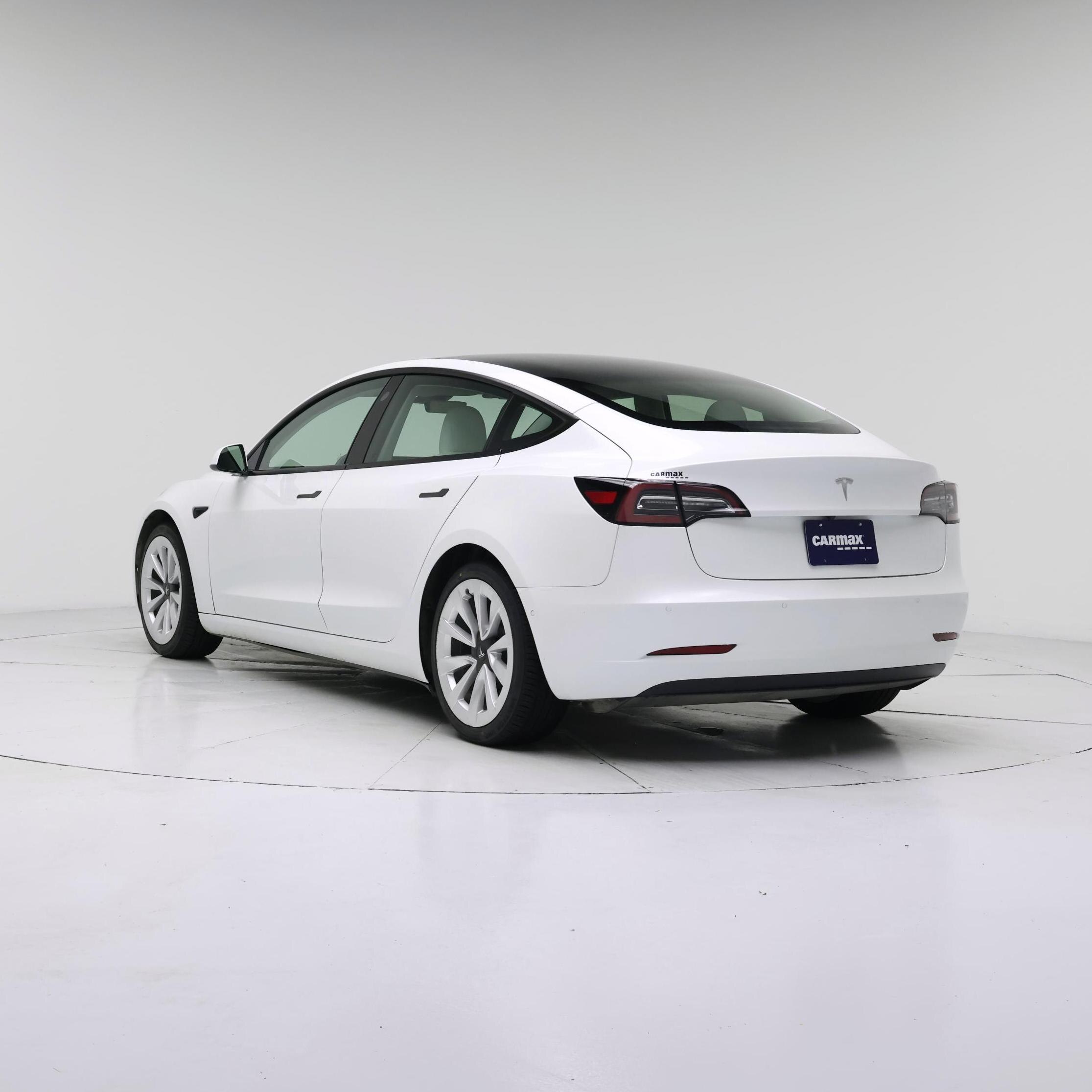 Thumbnail: 2022 Tesla Model 3 - 2