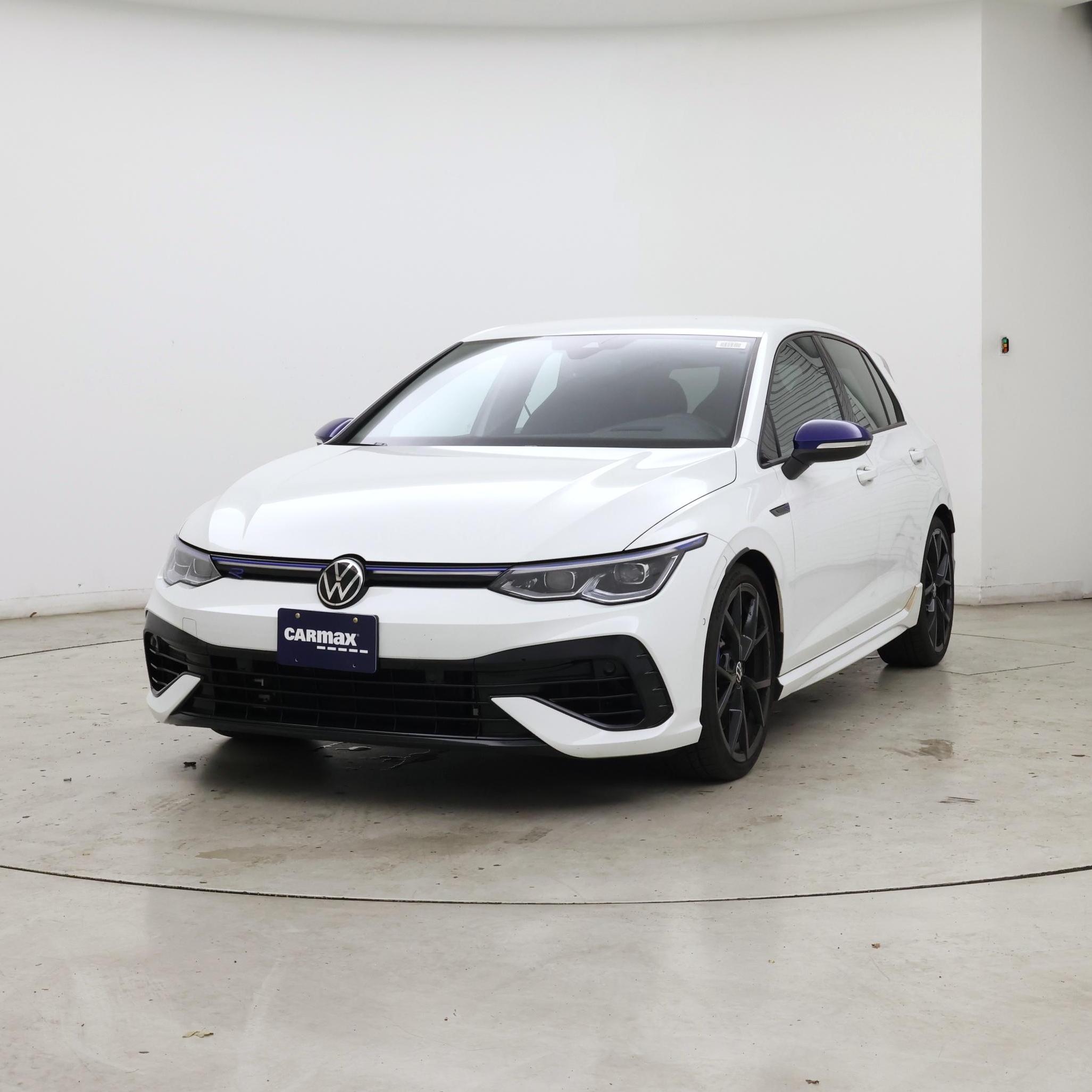 Thumbnail: 2023 Volkswagen Golf - 4