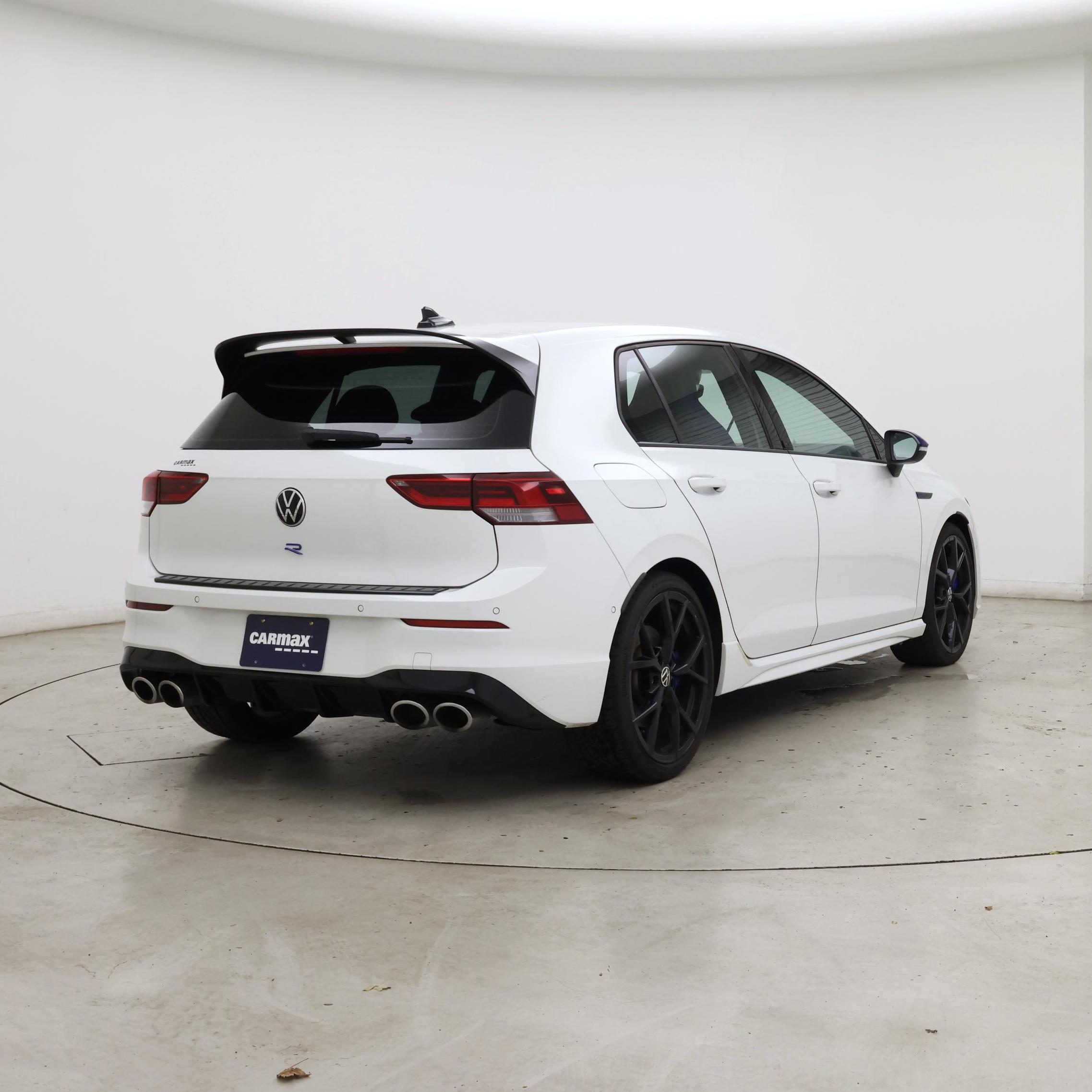 Thumbnail: 2023 Volkswagen Golf - 8