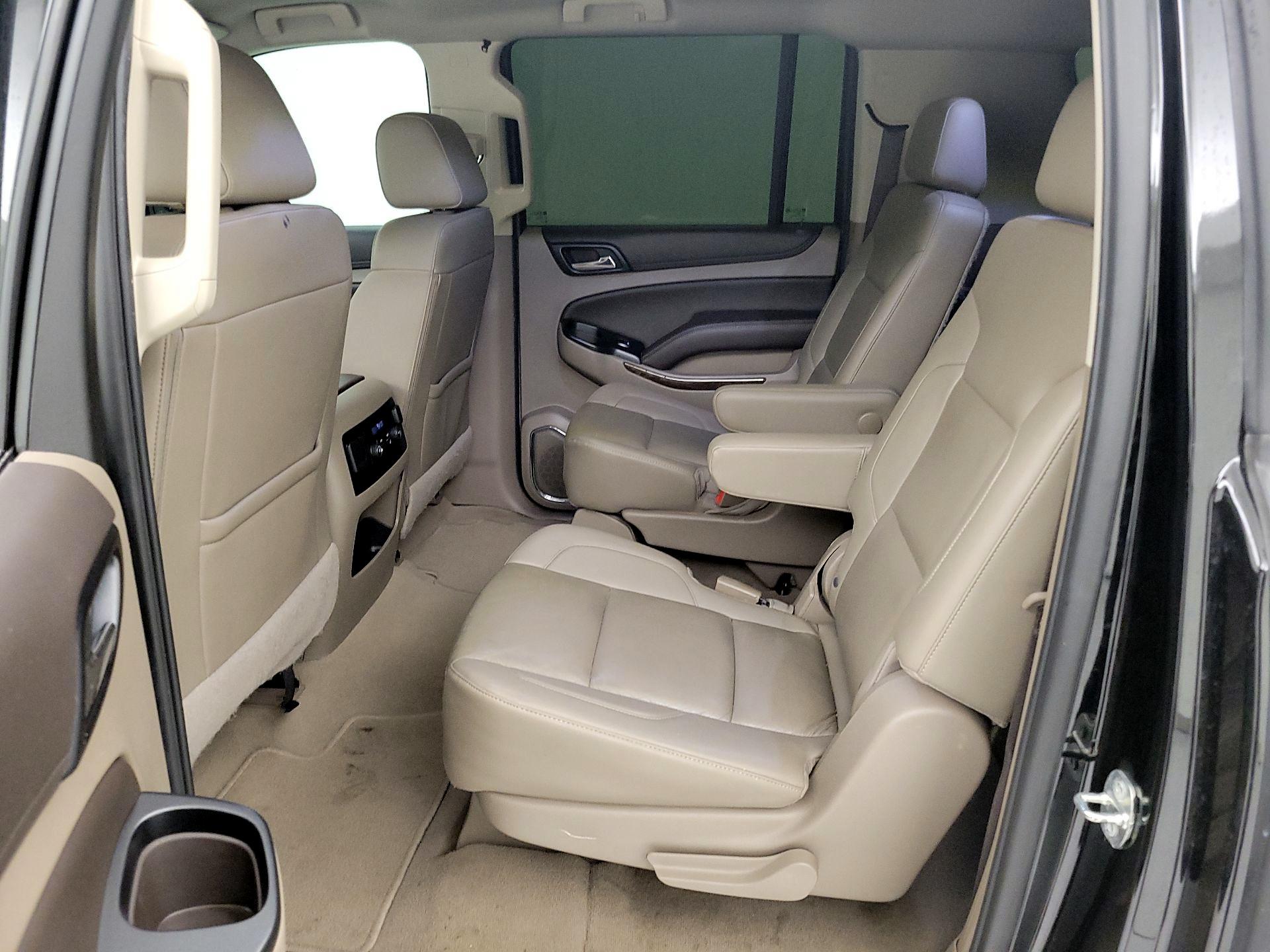 Thumbnail: 2020 Chevrolet Suburban - 19