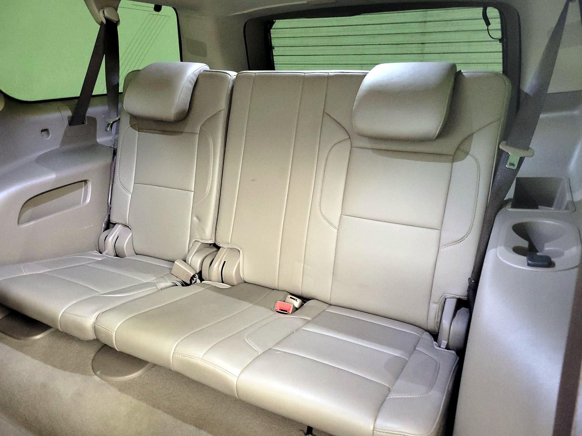 Thumbnail: 2020 Chevrolet Suburban - 20