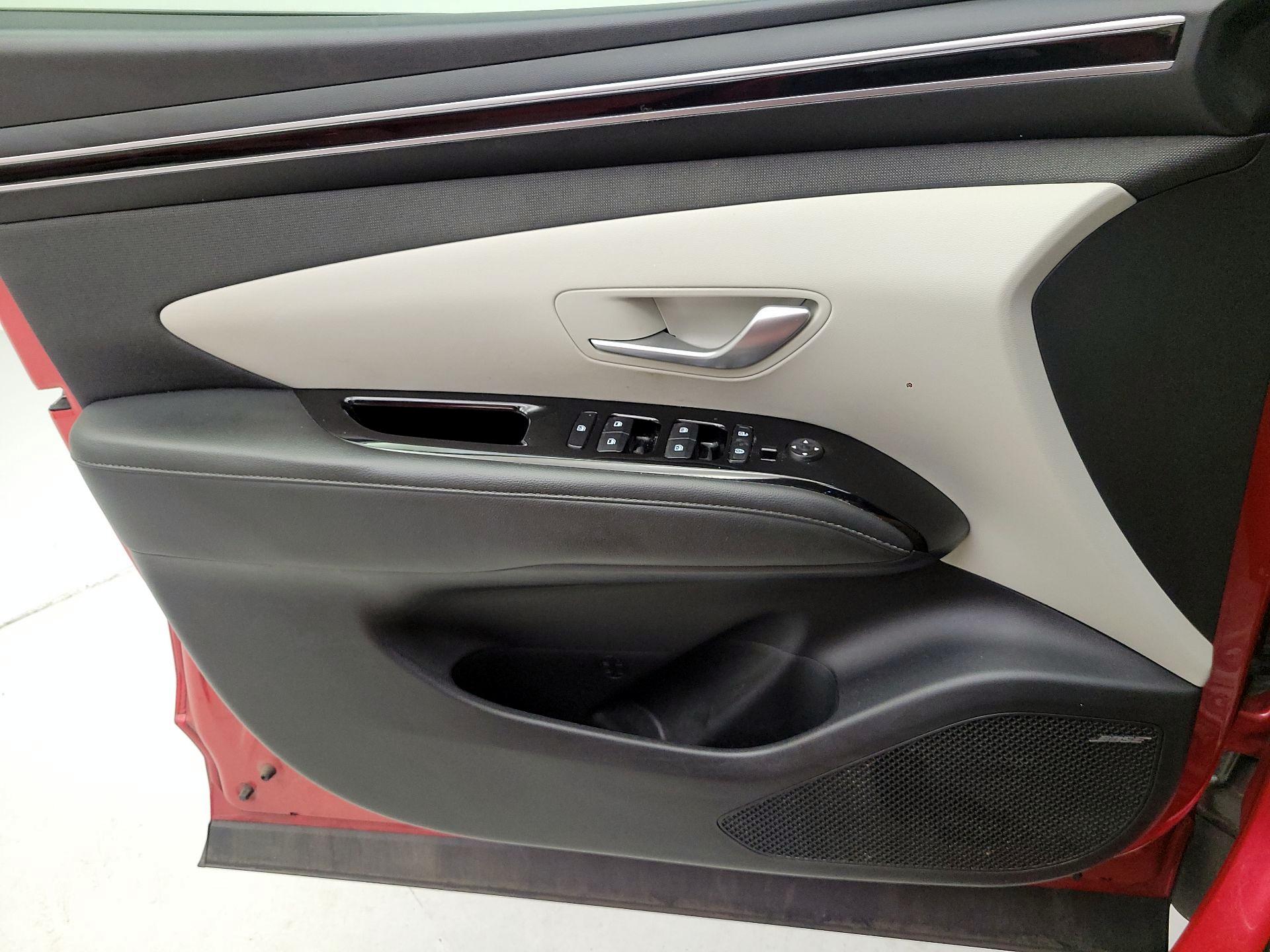 Thumbnail: 2022 Hyundai Tucson - 12