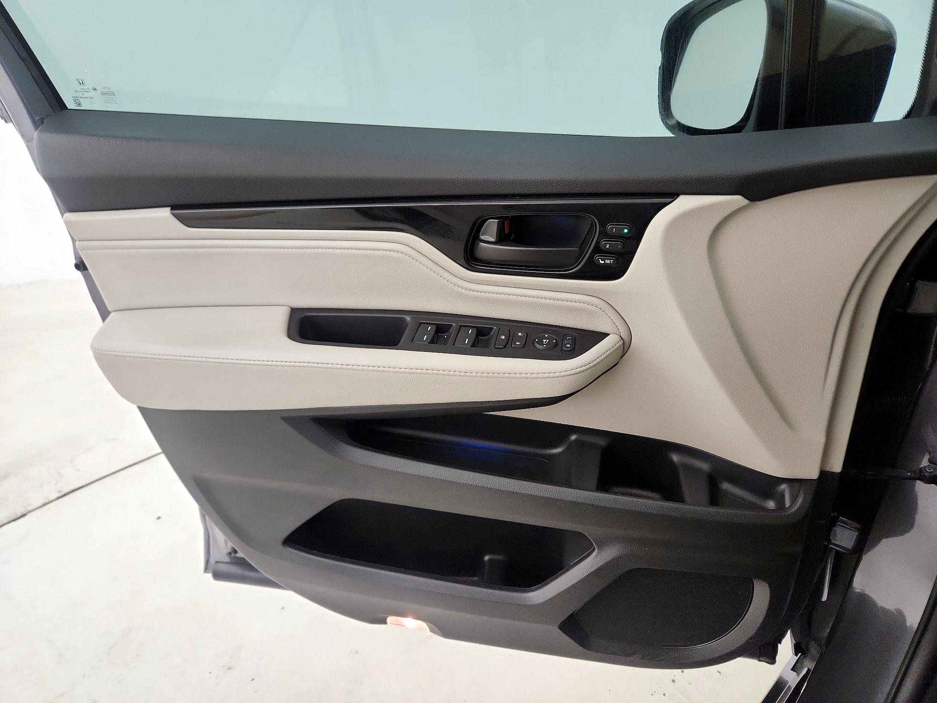 Thumbnail: 2025 Honda Odyssey - 12