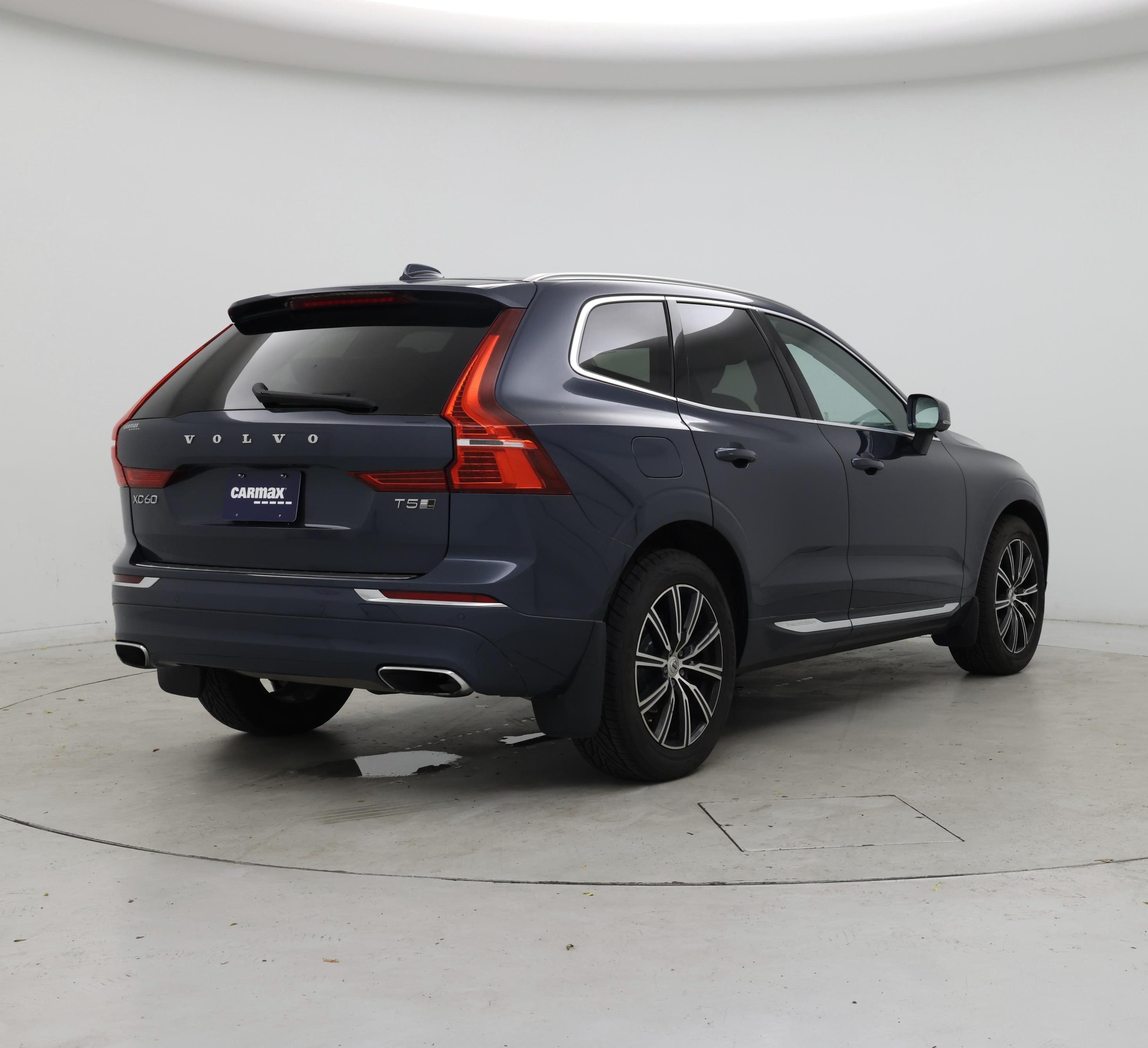 Thumbnail: 2020 Volvo XC60 - 8