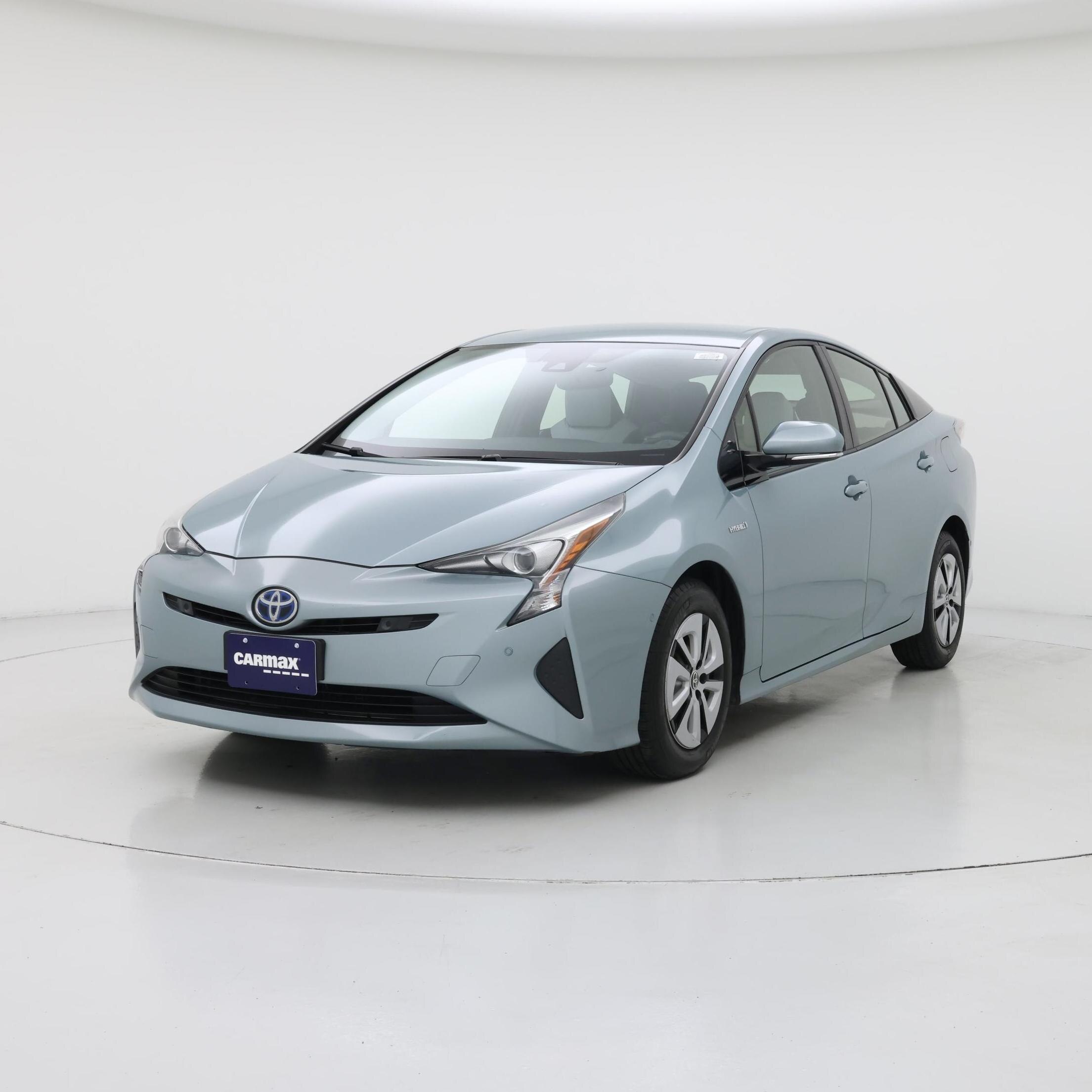 Thumbnail: 2018 Toyota Prius - 4
