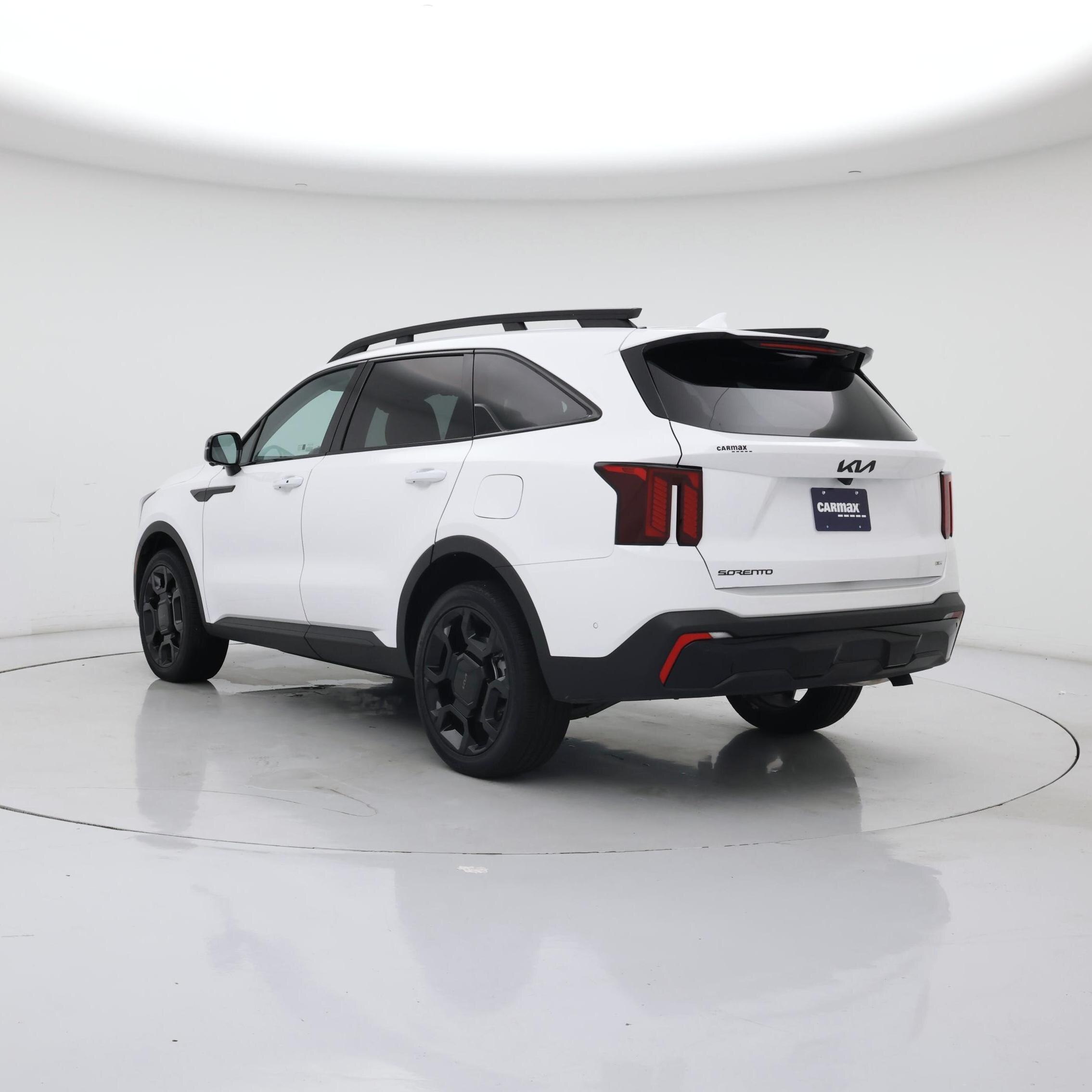 Thumbnail: 2026 Kia Sorento - 2