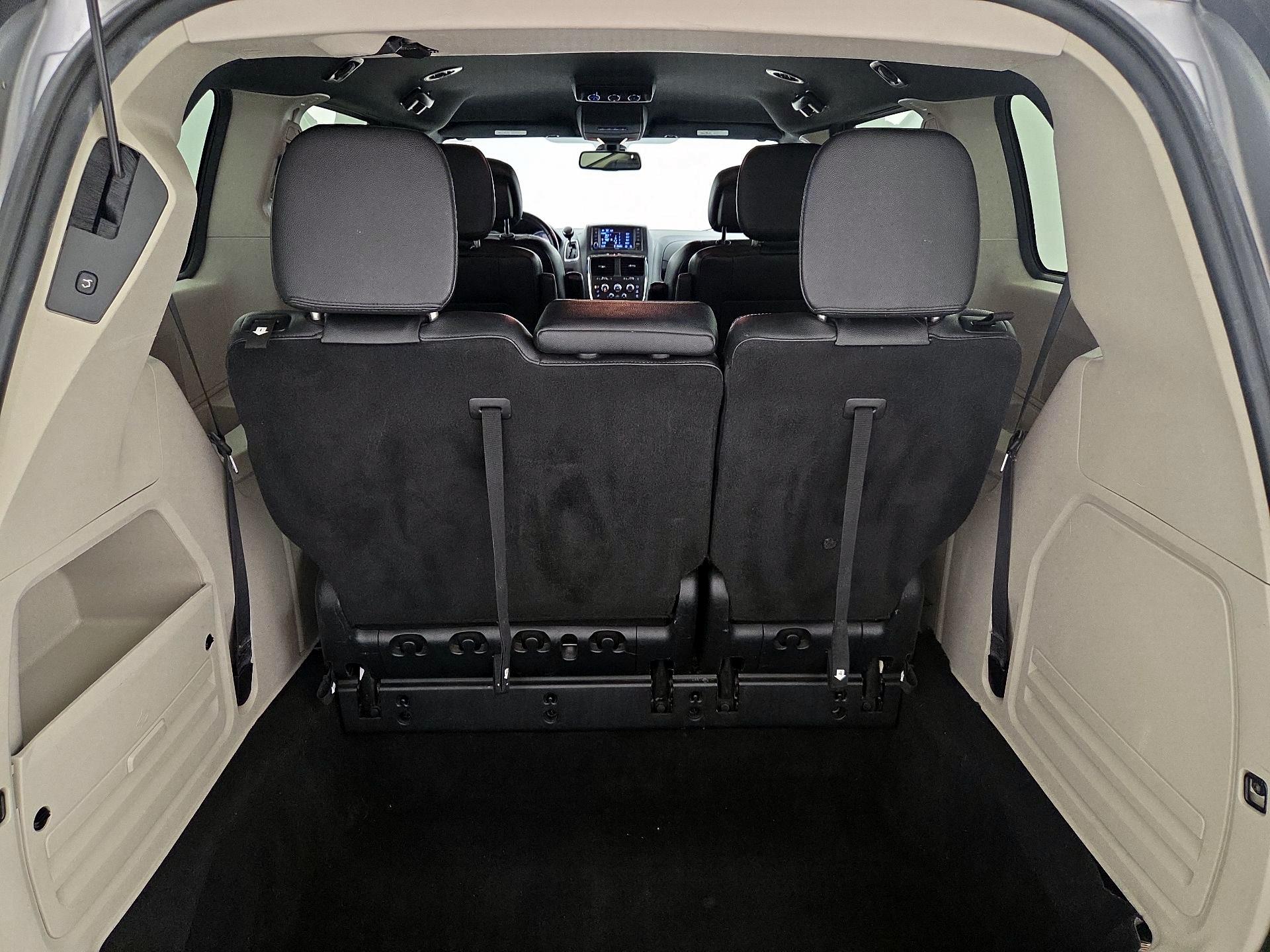 Thumbnail: 2019 Dodge Grand Caravan - 20