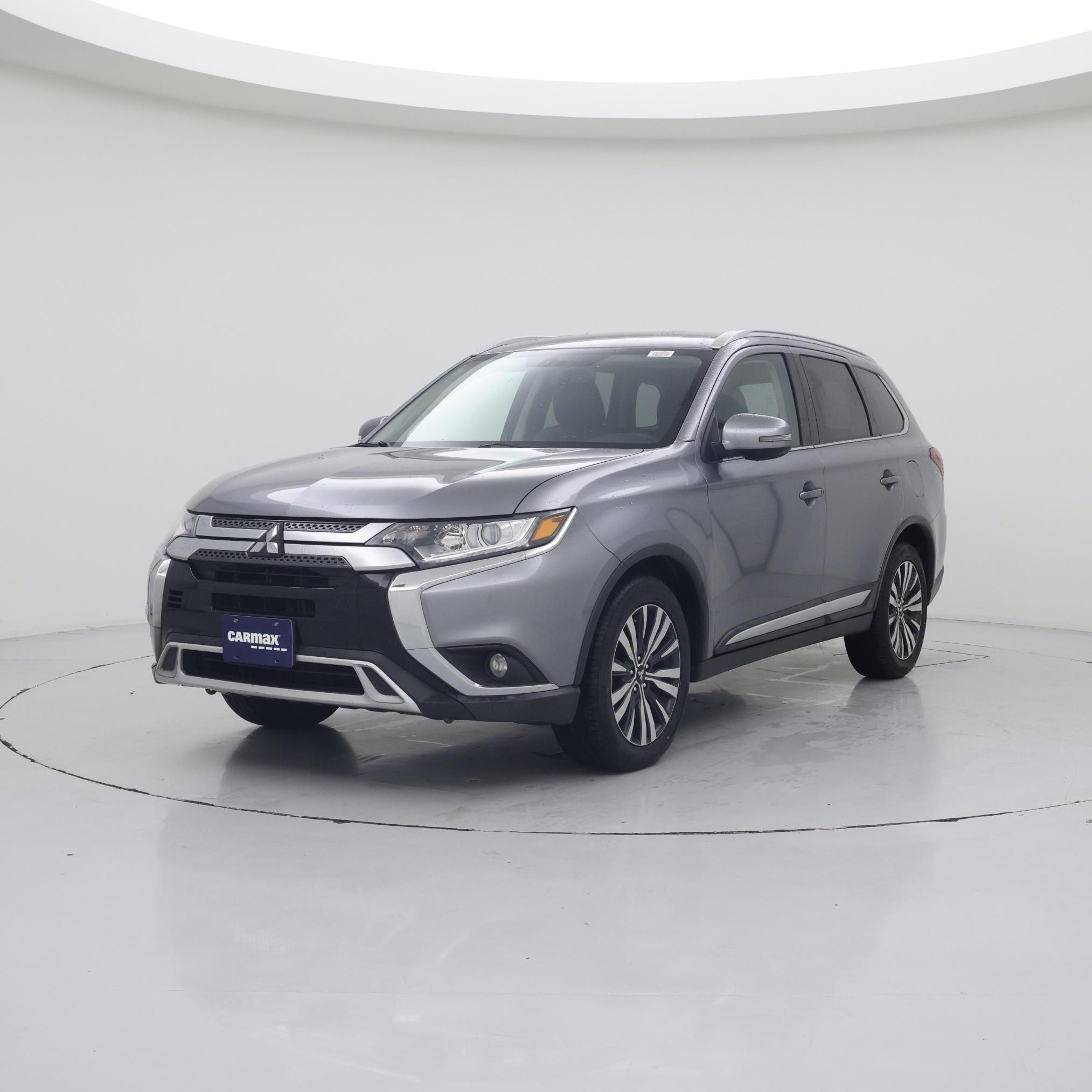 Thumbnail: 2019 Mitsubishi Outlander - 4