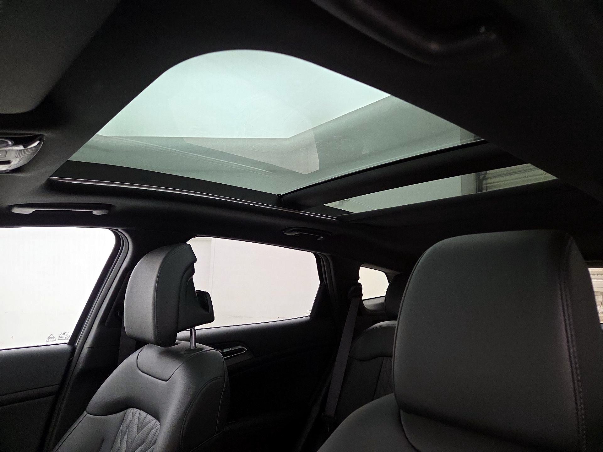Thumbnail: 2025 Kia Sportage - 20