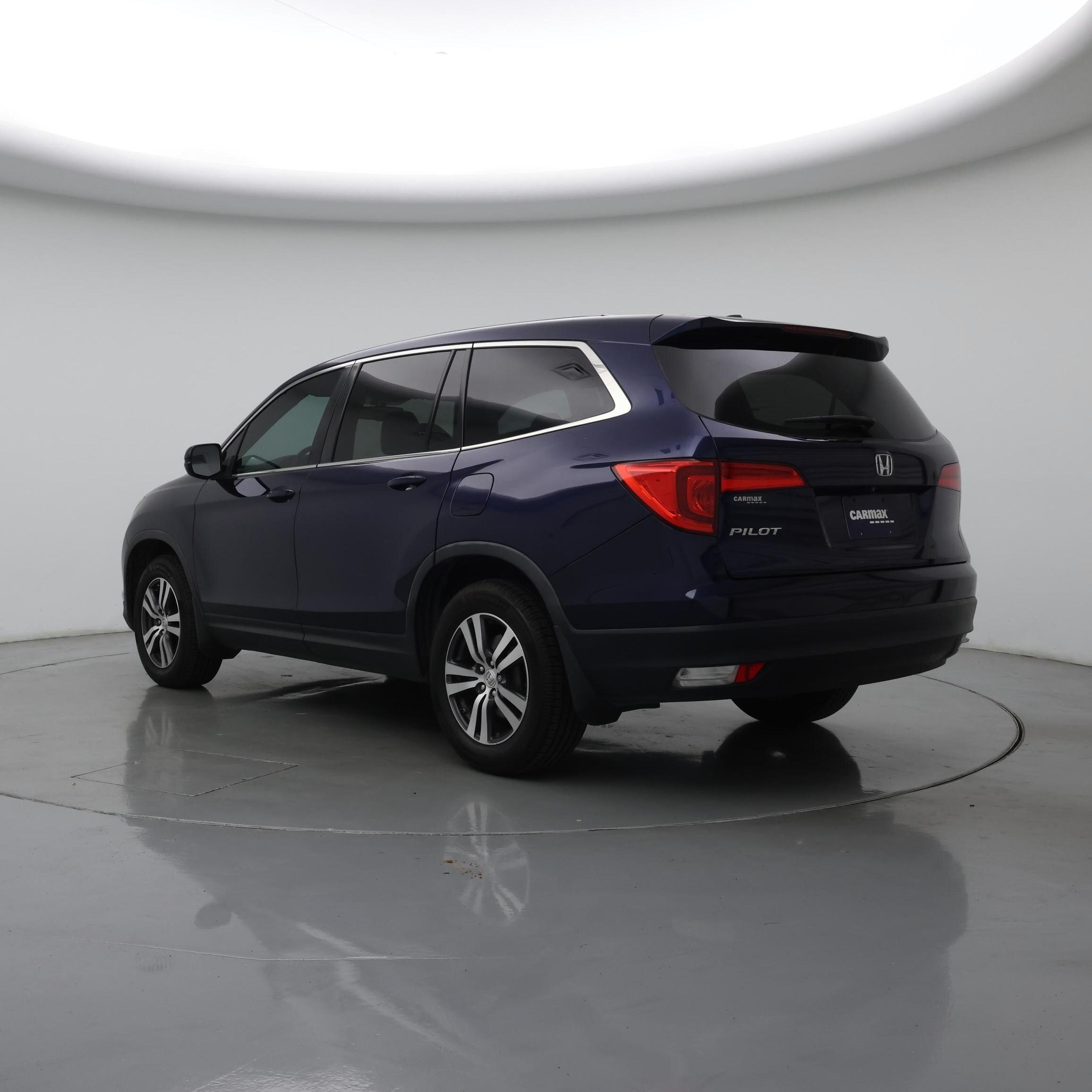 Thumbnail: 2018 Honda Pilot - 2