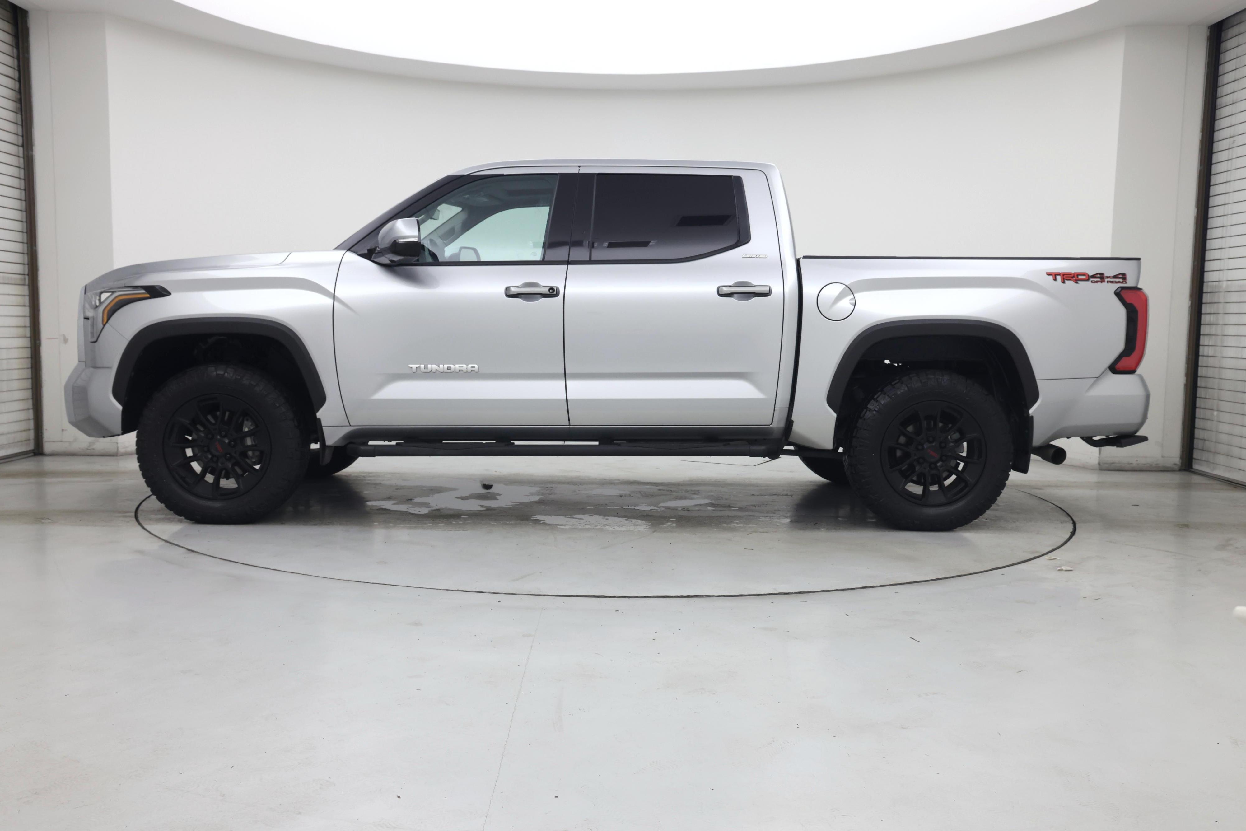 Thumbnail: 2023 Toyota Tundra - 3