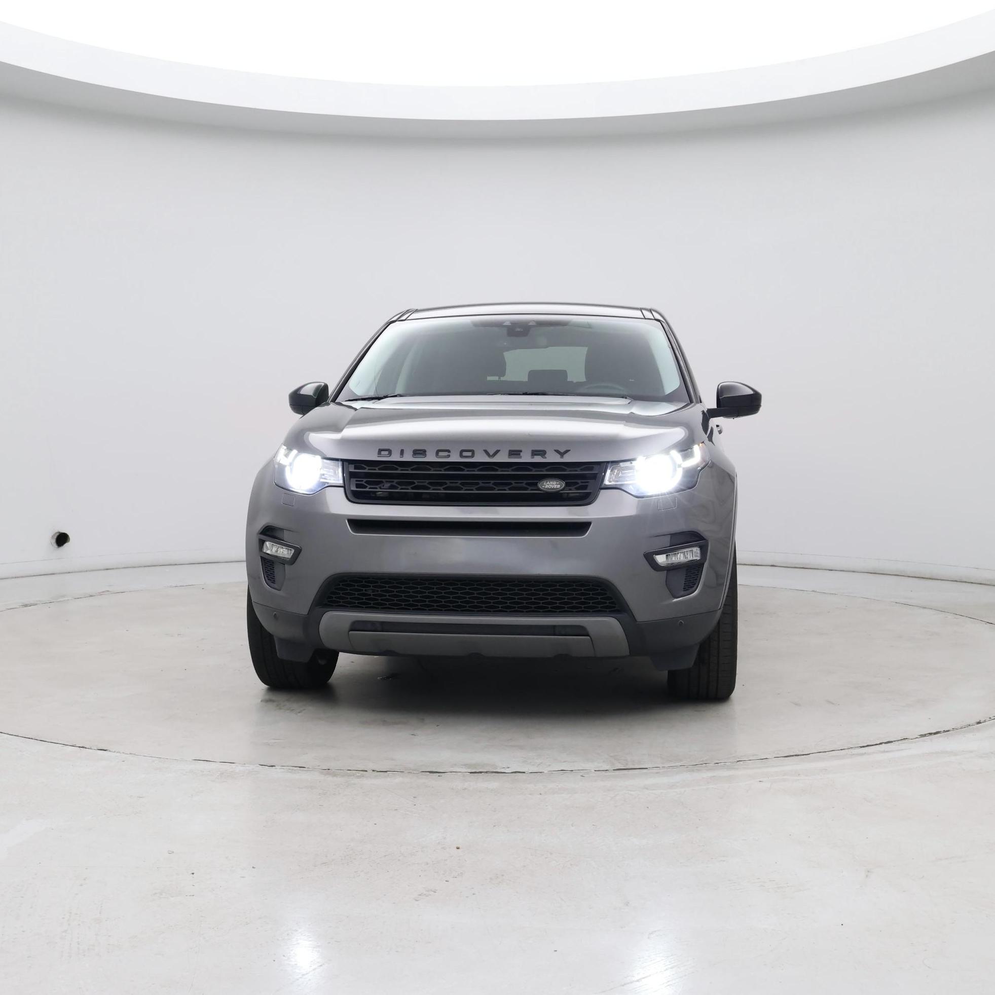 Thumbnail: 2018 Land Rover Discovery Sport - 4