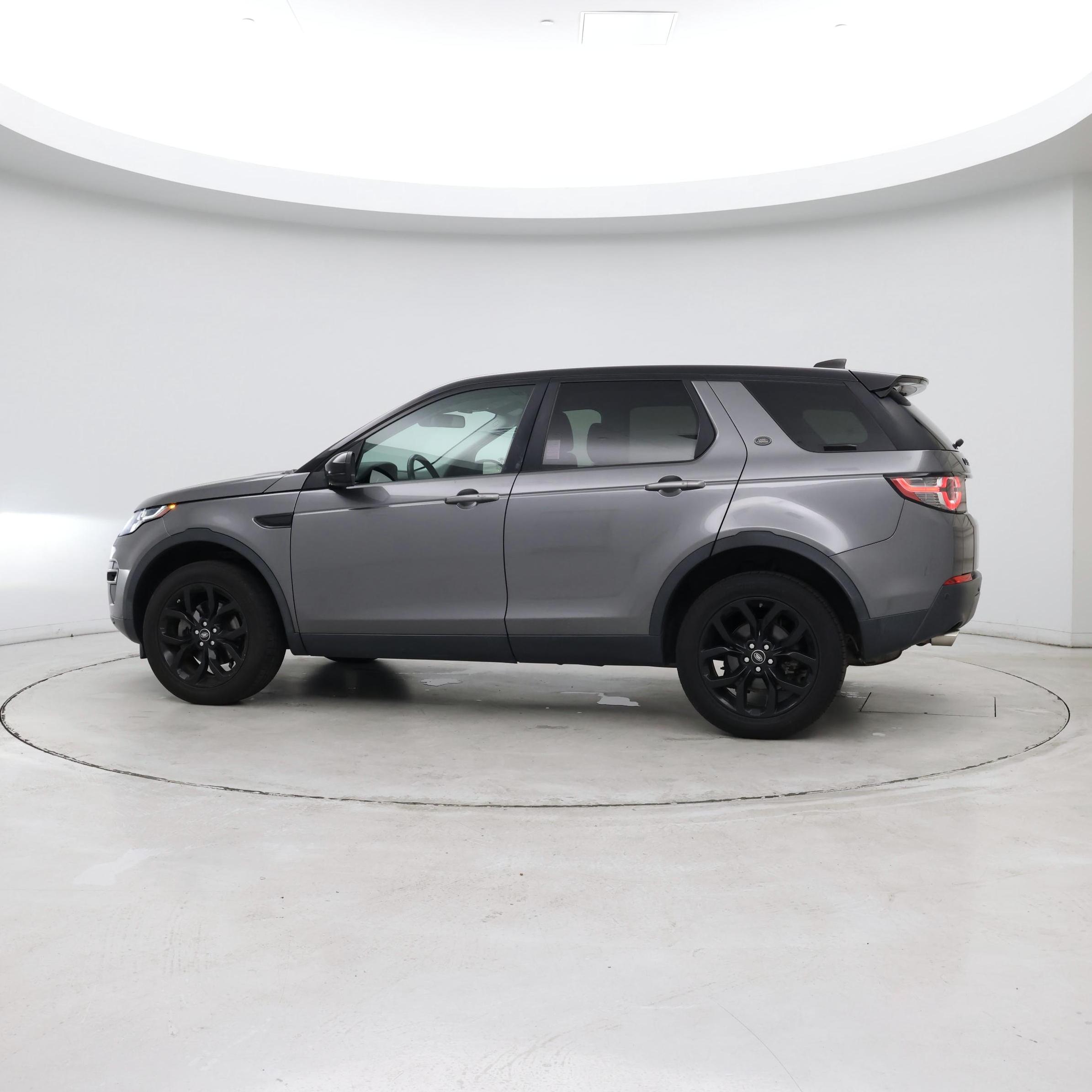 Thumbnail: 2018 Land Rover Discovery Sport - 6