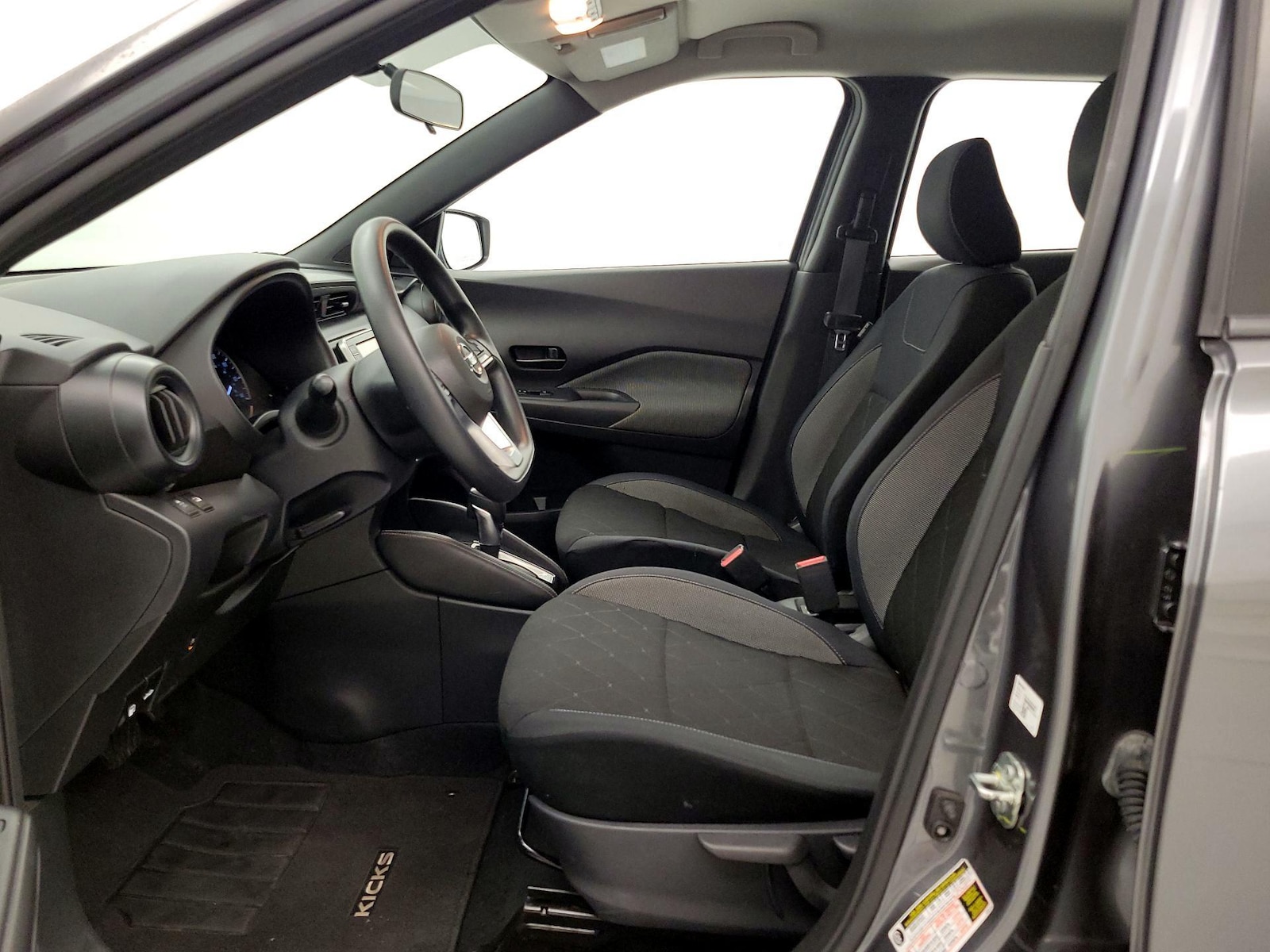 2019 Nissan Kicks S - Photo 12