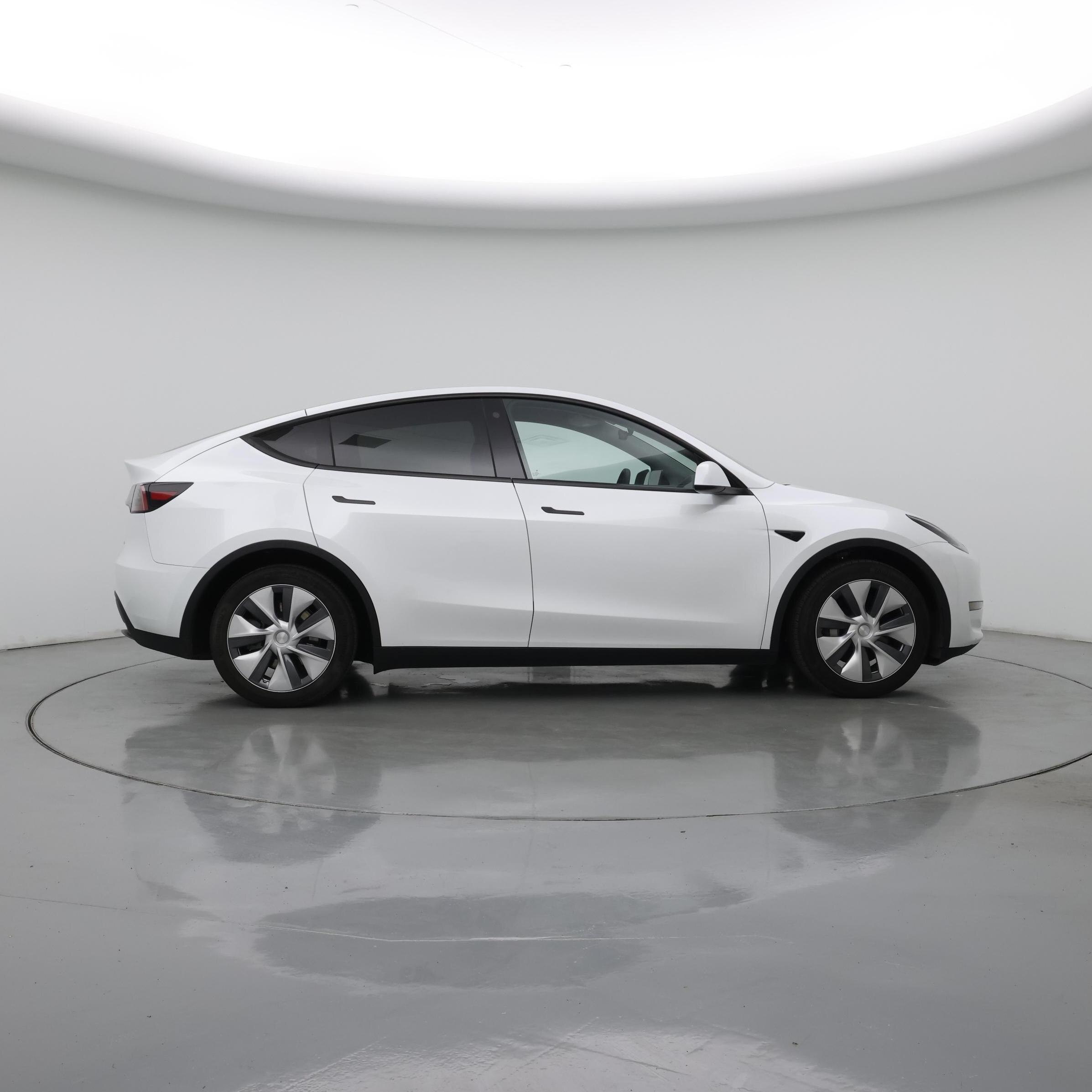 Thumbnail: 2023 Tesla Model Y - 7