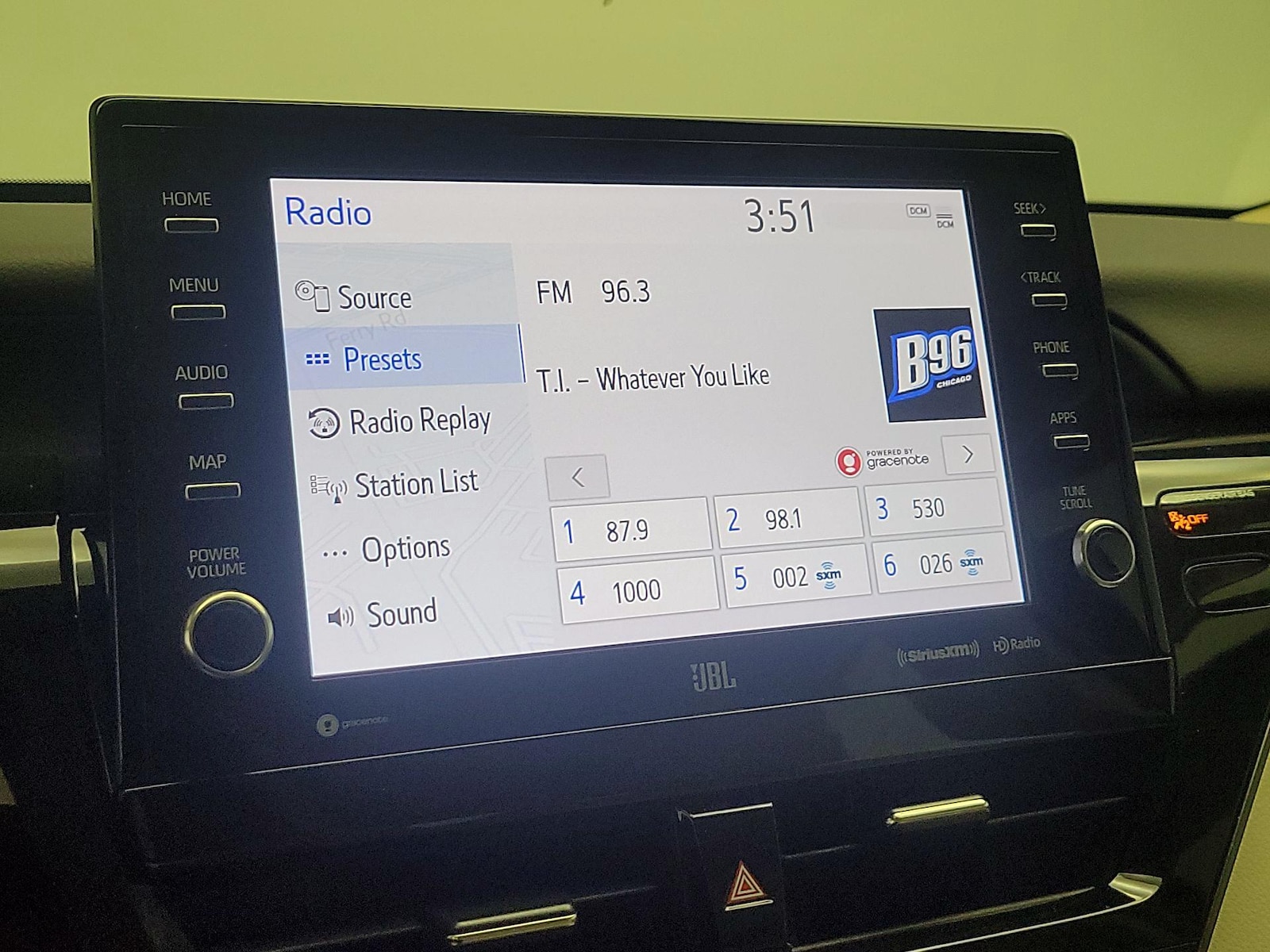 2024 Toyota Camry XLE - Photo 16