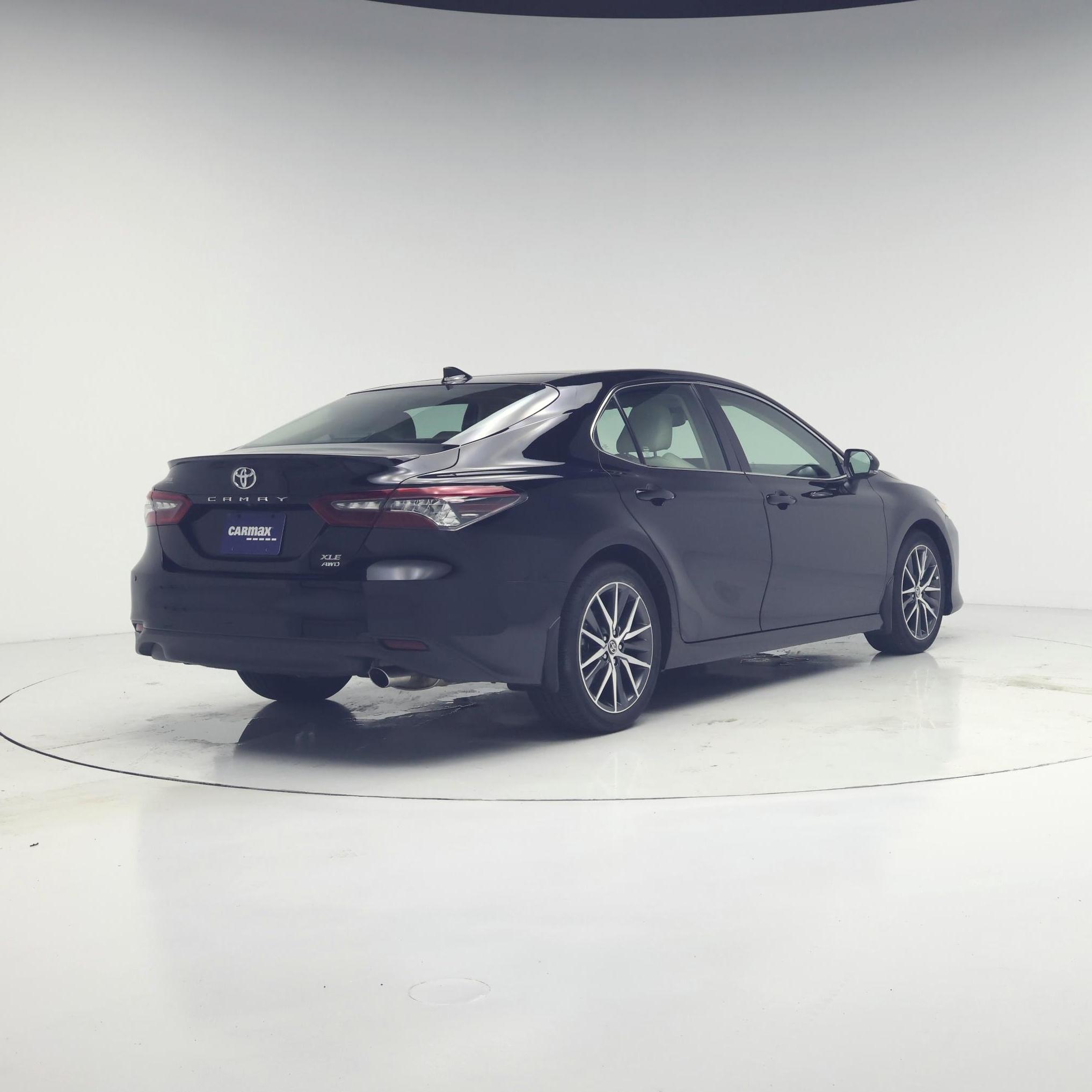 Thumbnail: 2024 Toyota Camry - 8