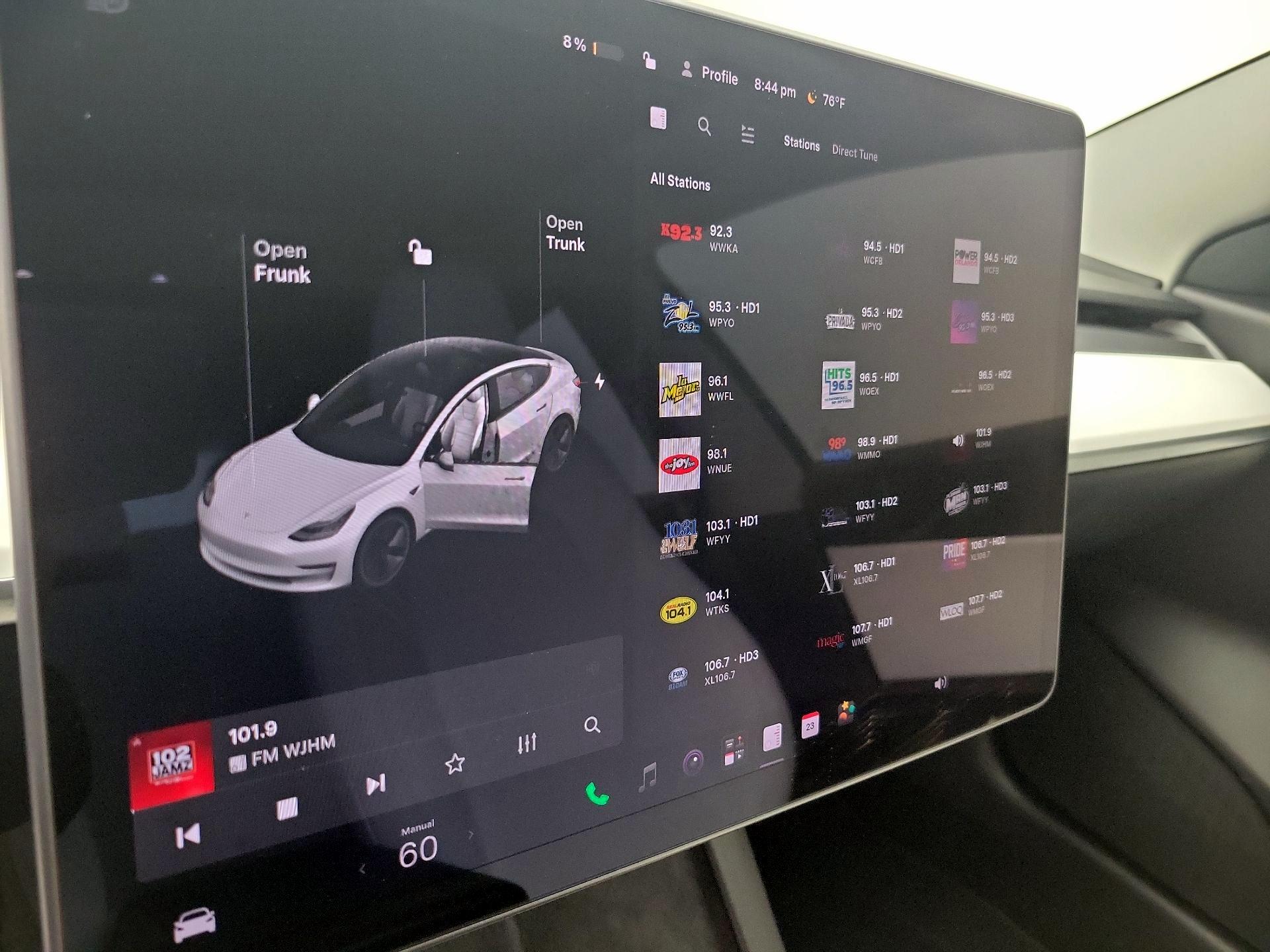Thumbnail: 2021 Tesla Model 3 - 15